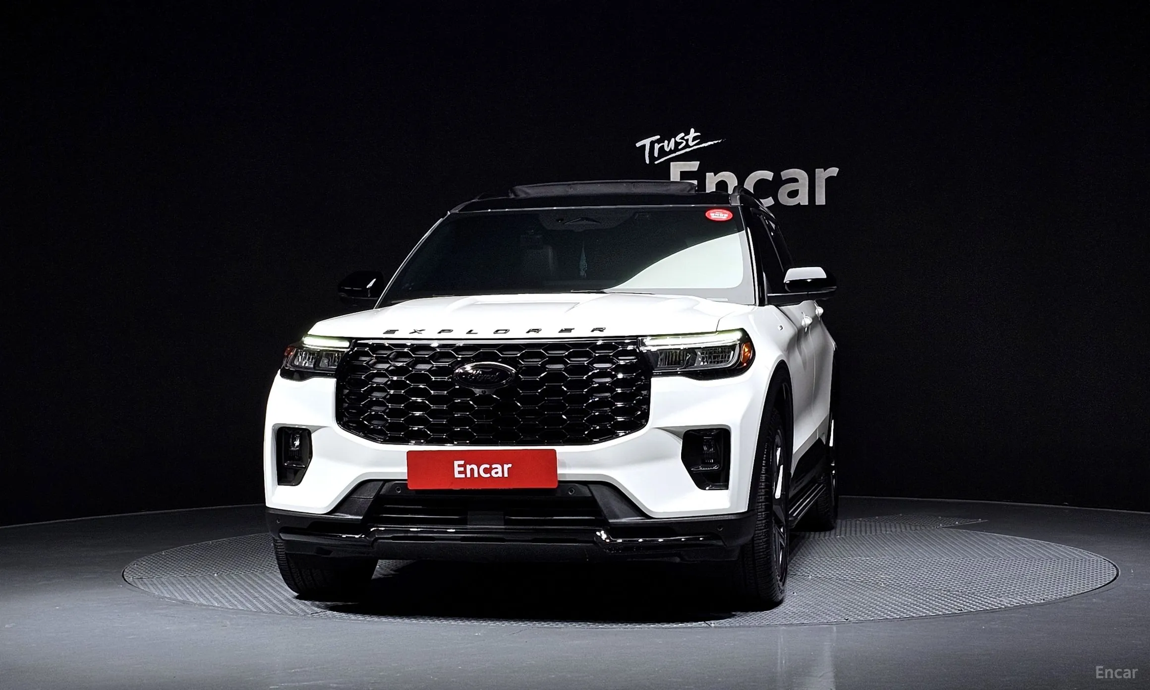 Ford Explorer 6th Generation превью 3