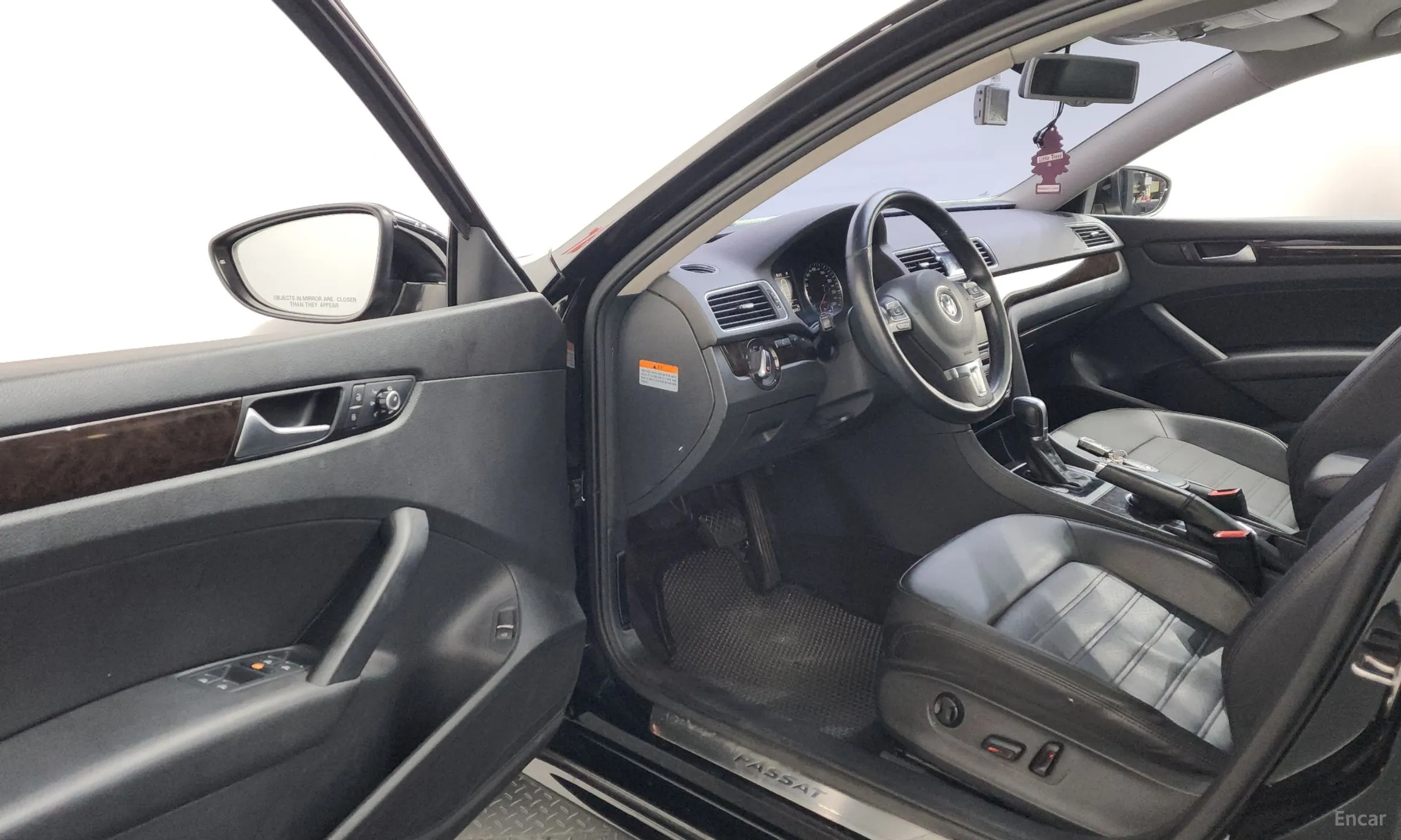 Volkswagen The New Passat превью 10