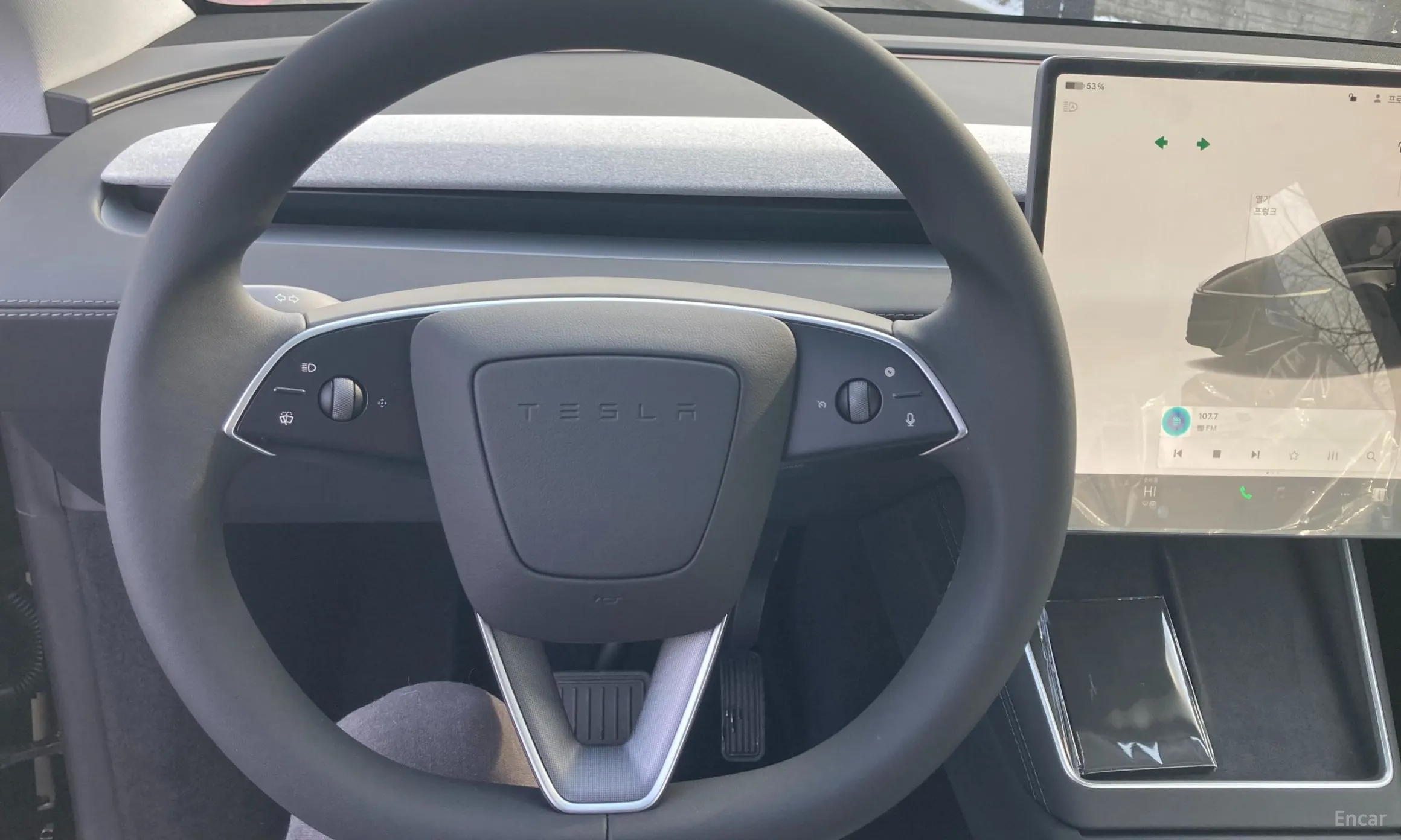Tesla Model Y превью 10