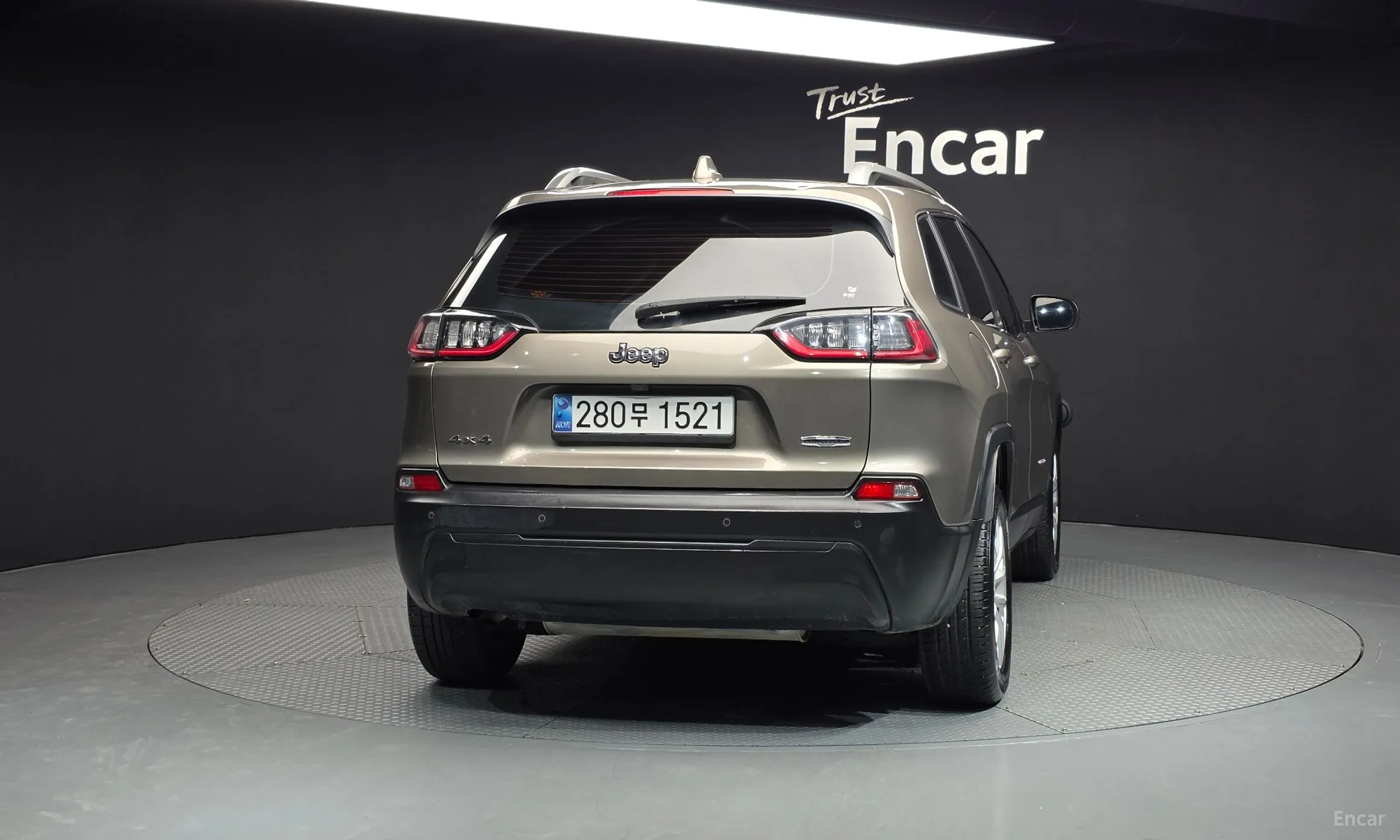 Jeep Cherokee (KL) превью 4