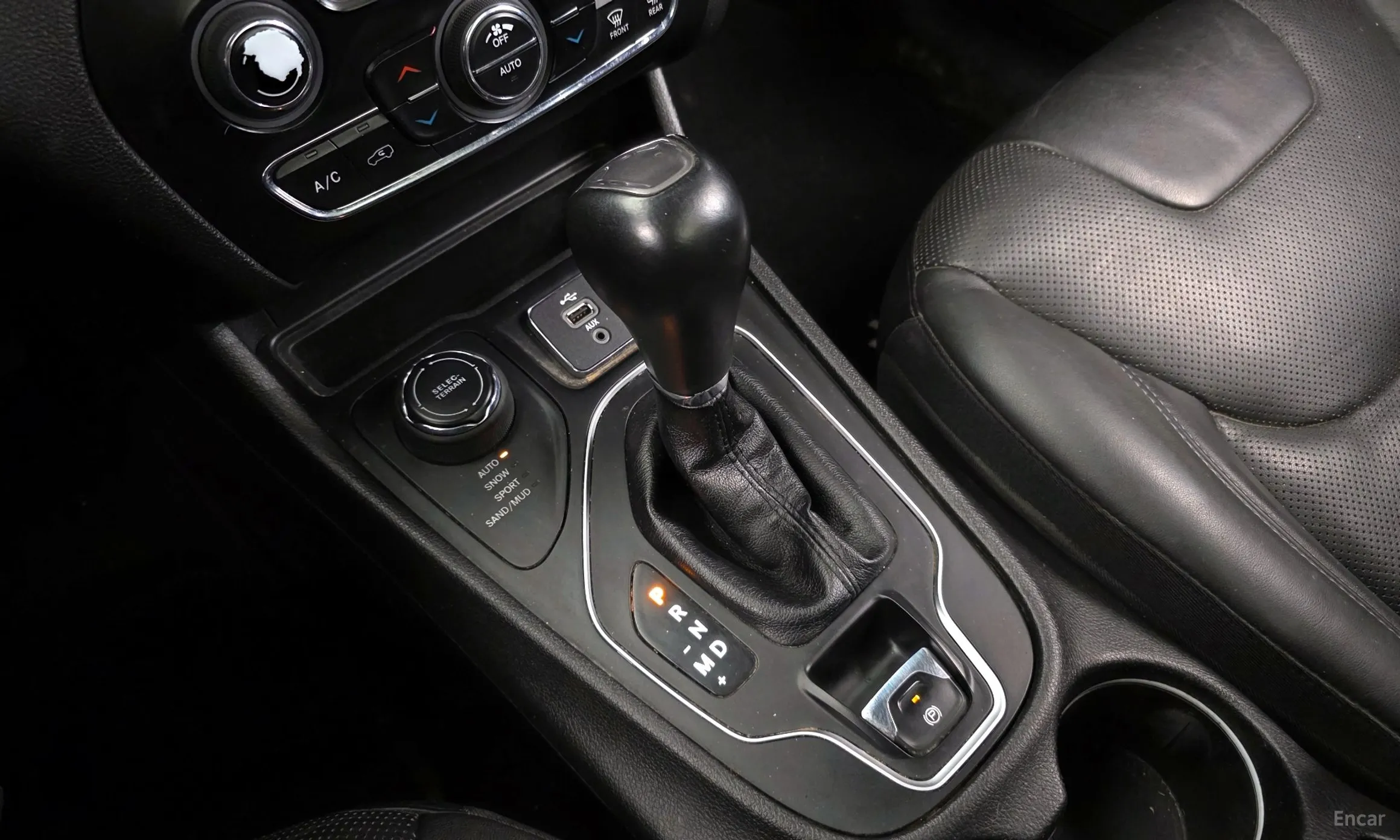 Jeep Cherokee (KL) превью 9