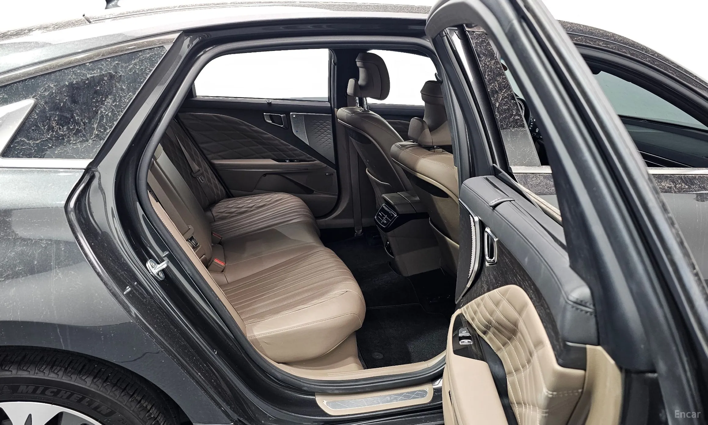 Kia K8 Hybrid превью 11