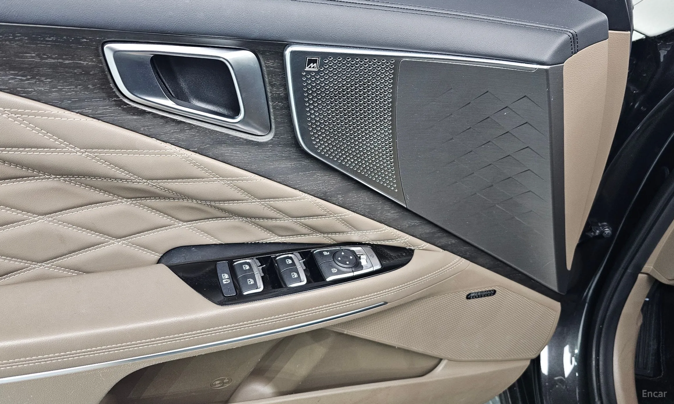 Kia K8 Hybrid превью 17