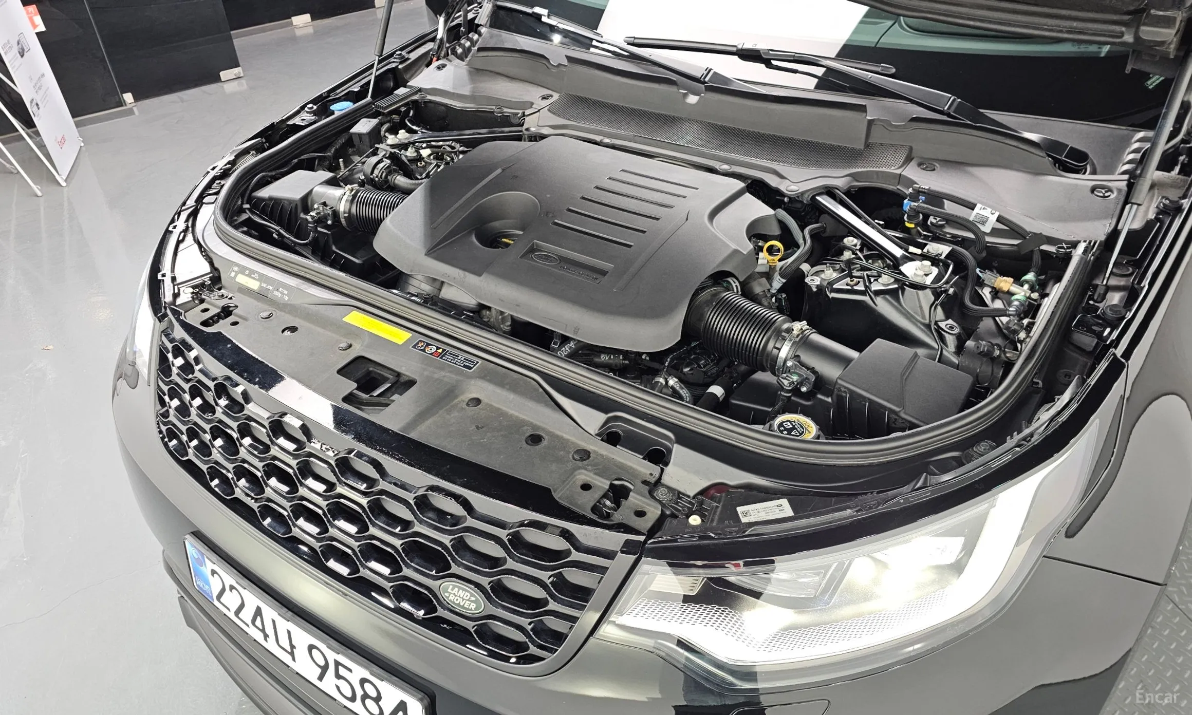 Land Rover Discovery 5 превью 10