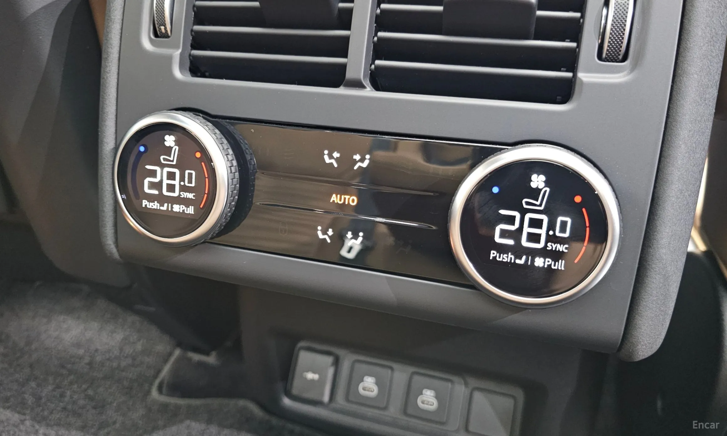 Land Rover Discovery 5 превью 17
