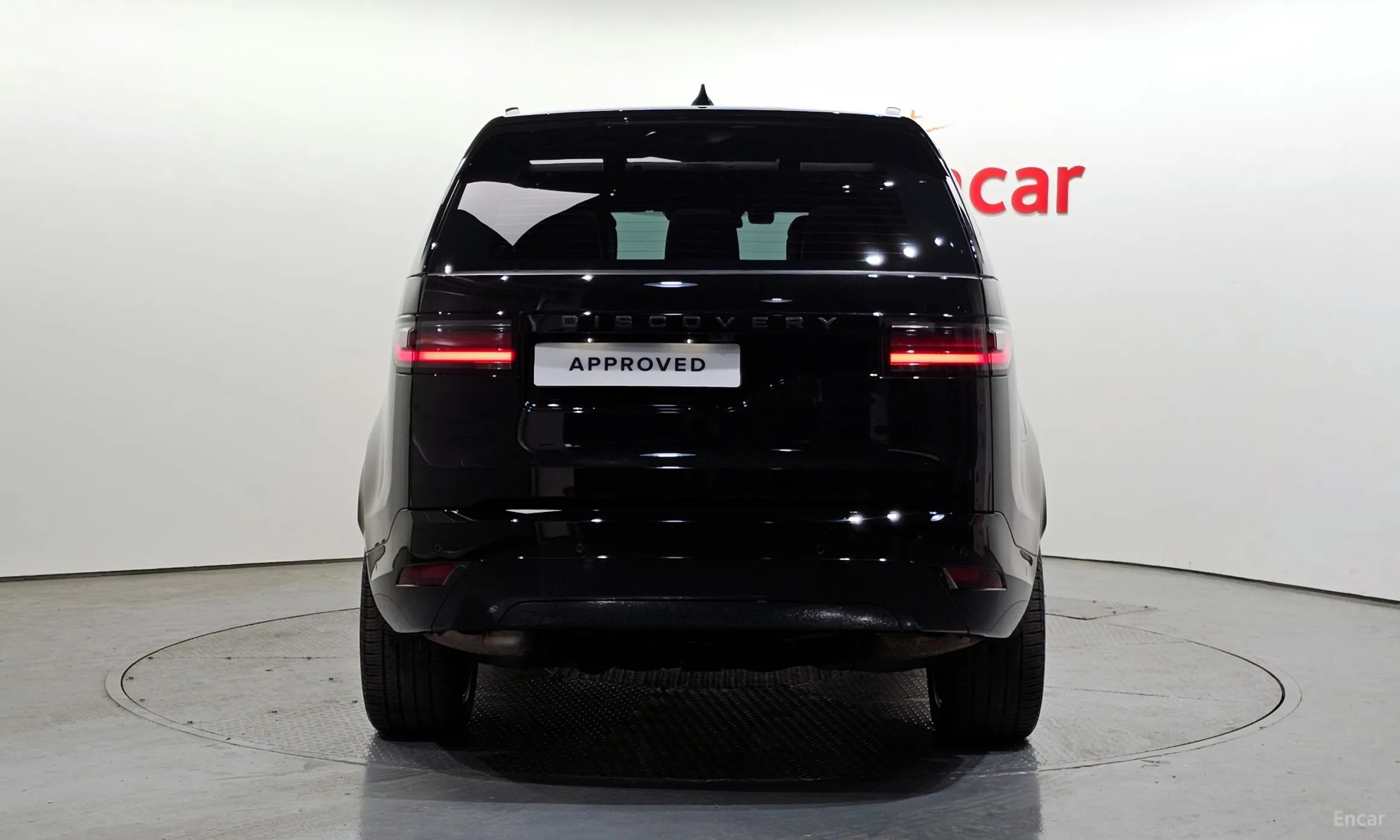 Land Rover Discovery 5 превью 7