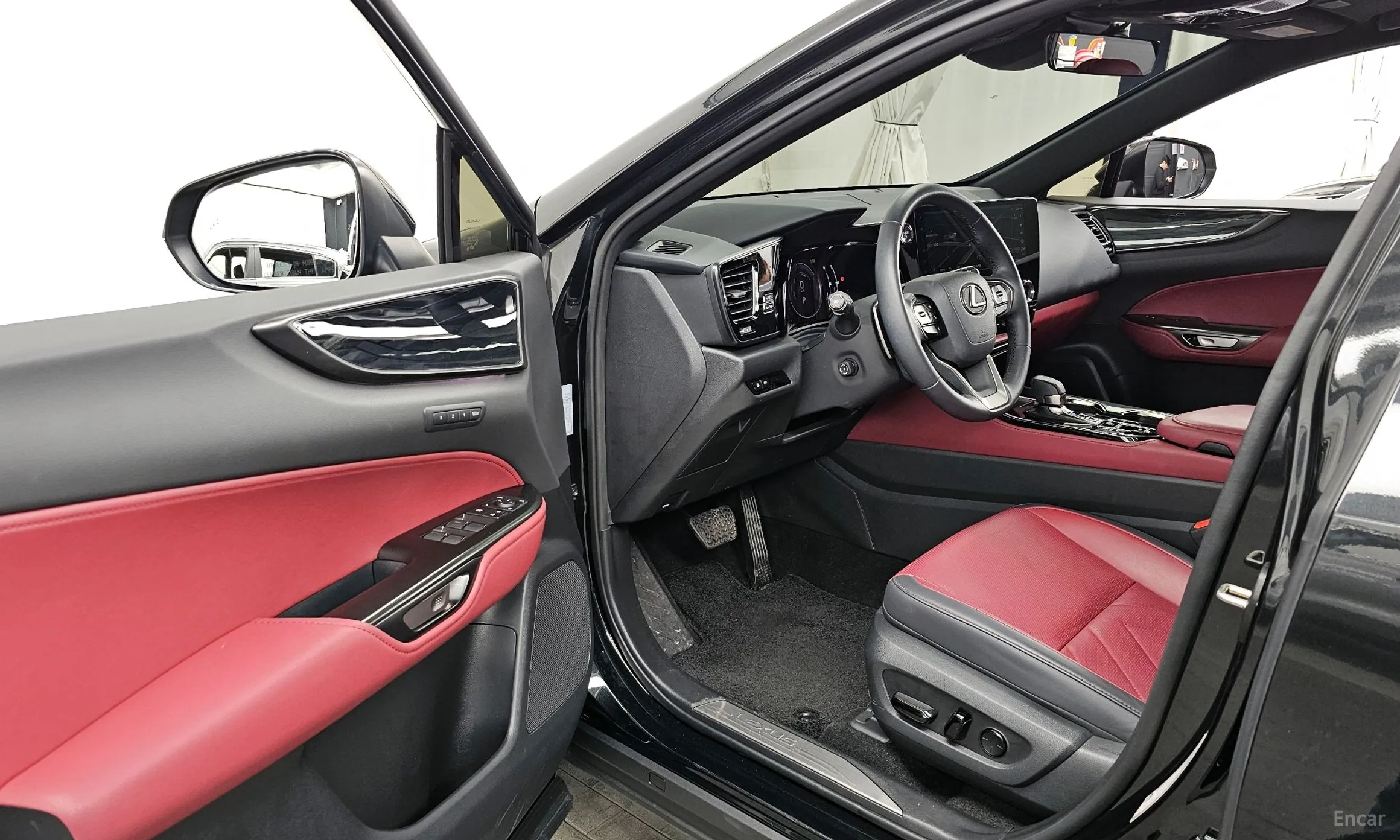 Lexus NX350h Gen 2 превью 10