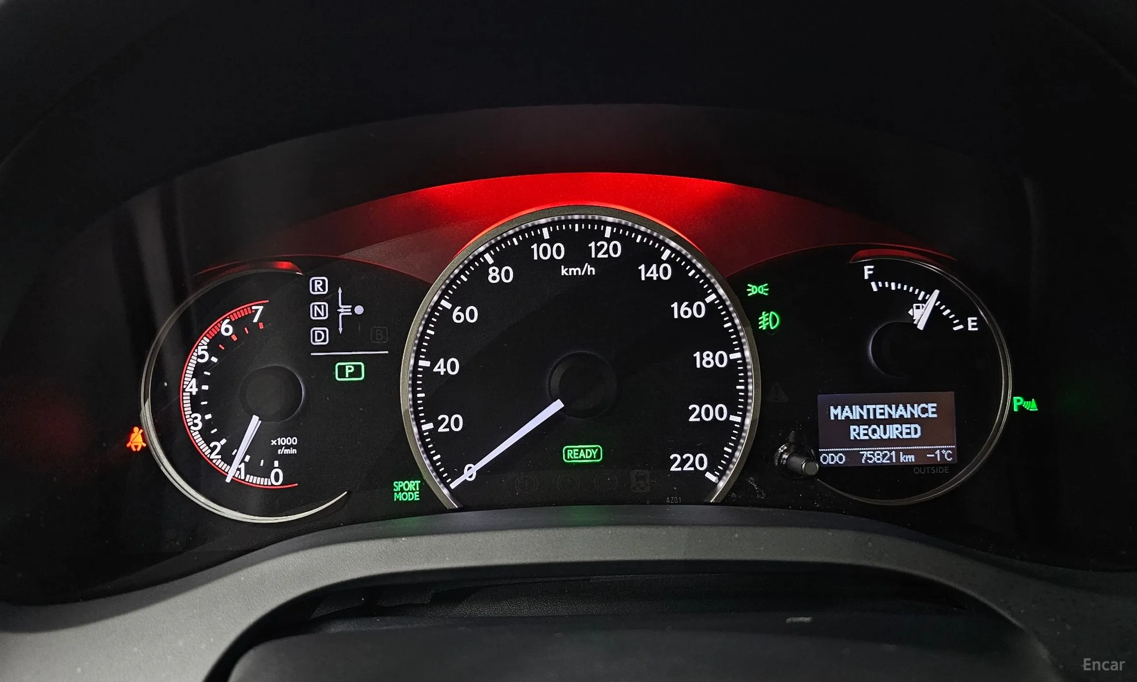 Lexus CT200h превью 8