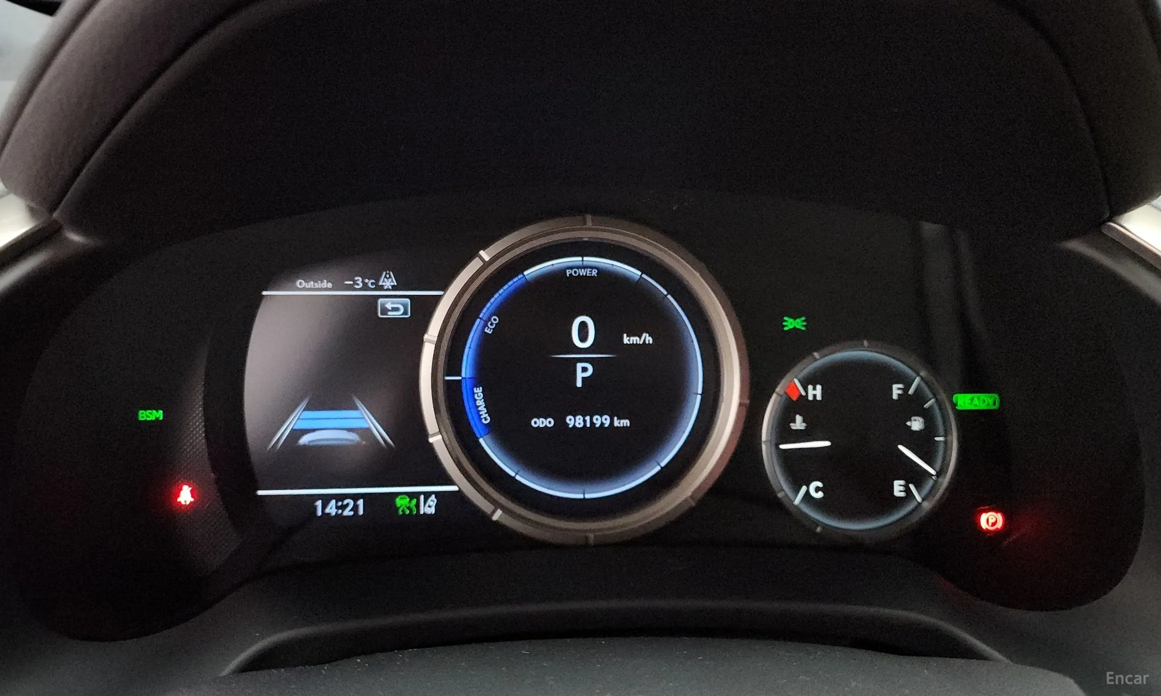 Lexus RX450h Gen 4 превью 8