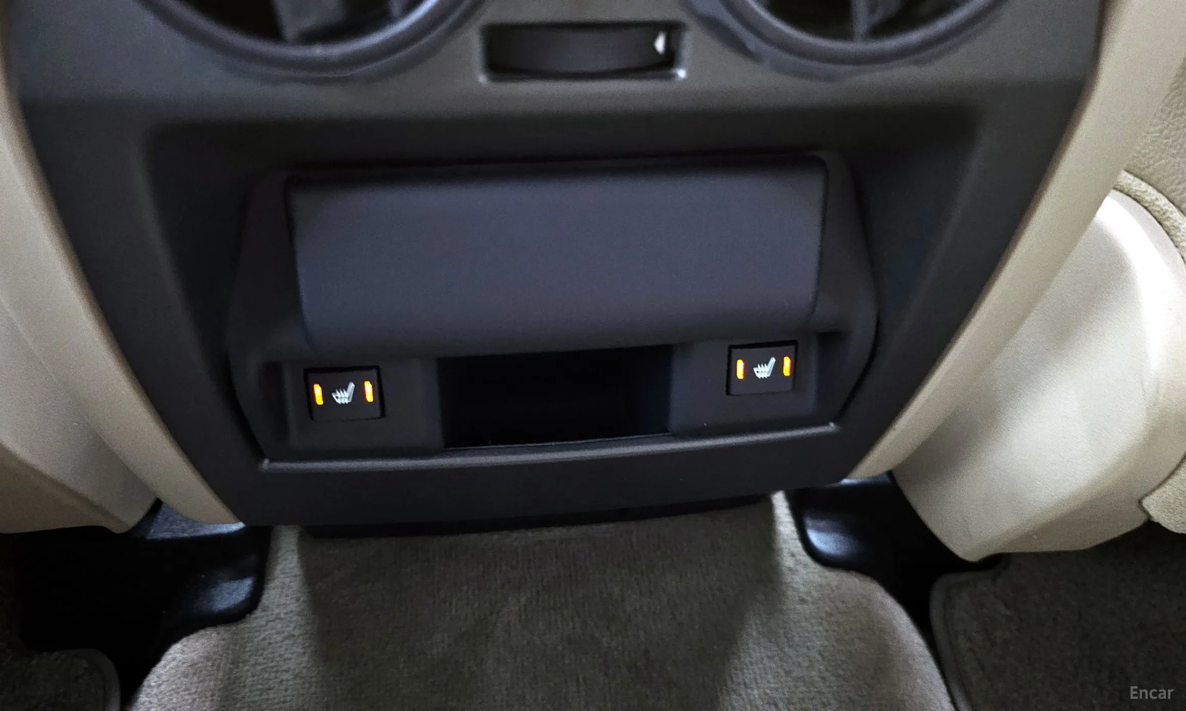 Land Rover Discovery 4 превью 16