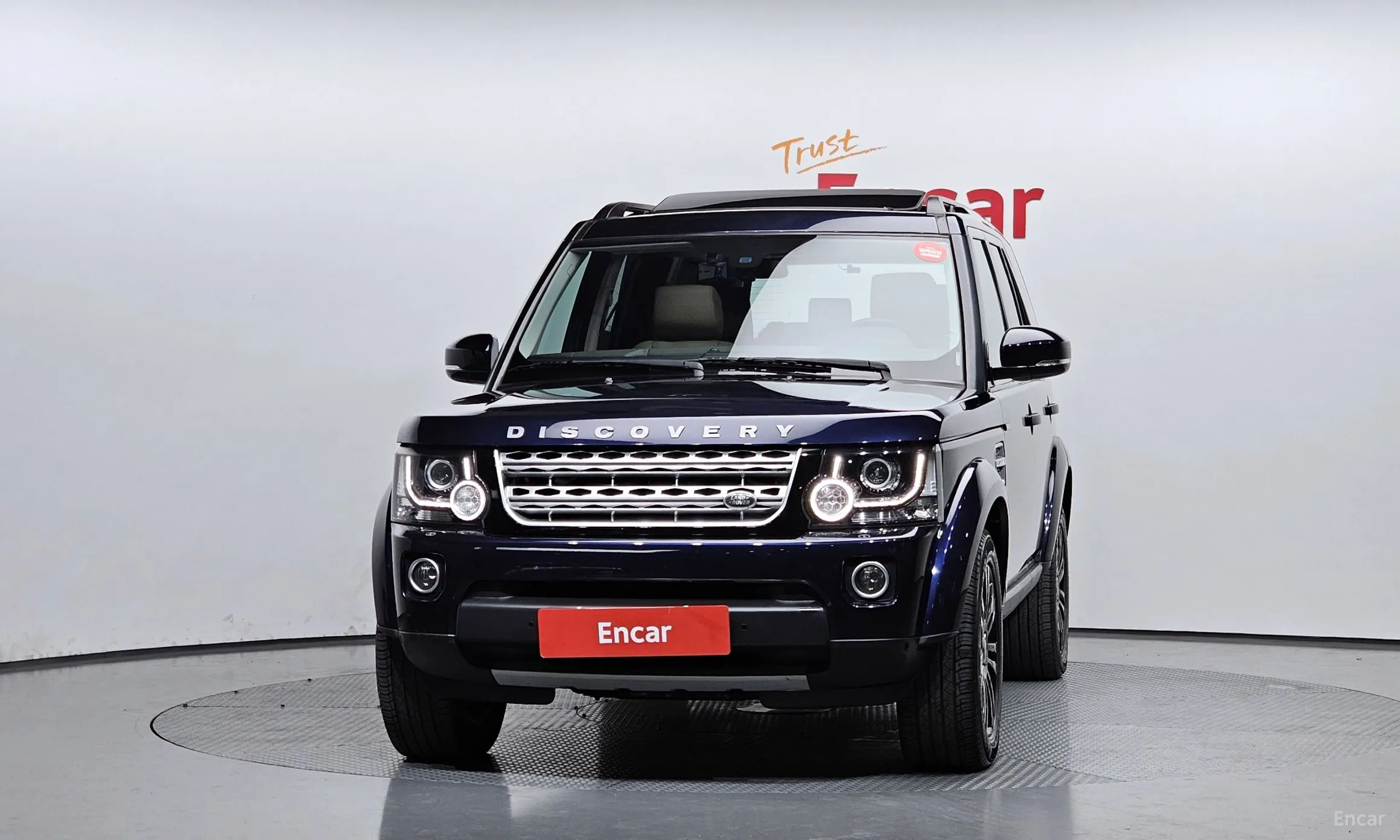 Land Rover Discovery 4 превью 3