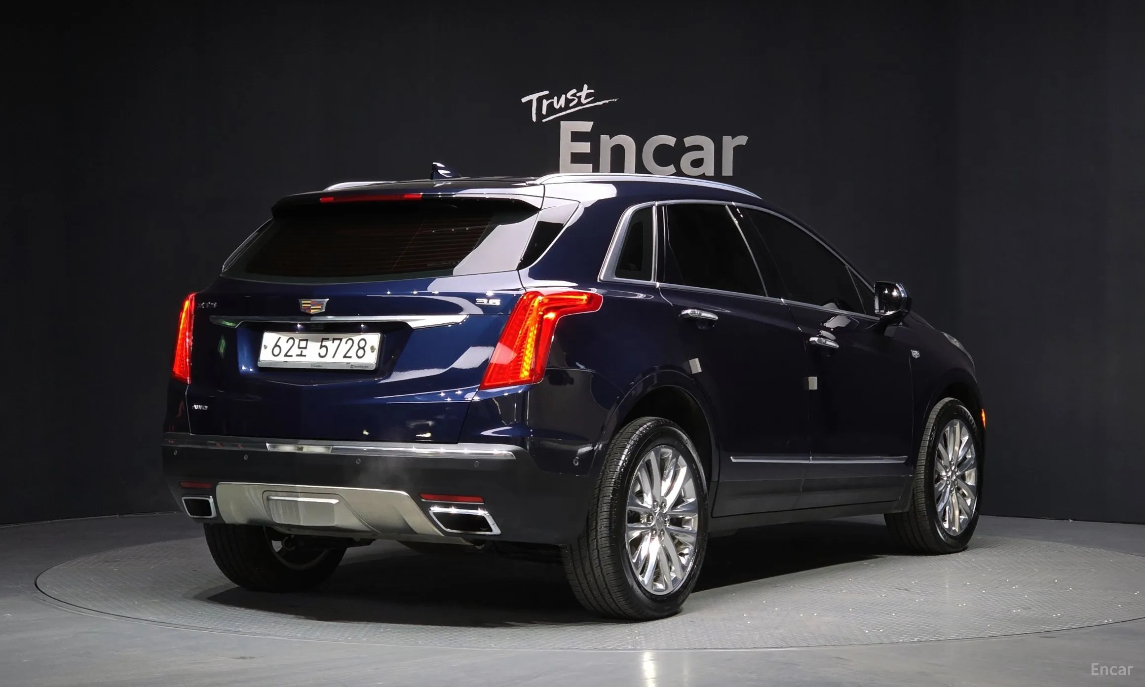 Cadillac XT5 превью 2