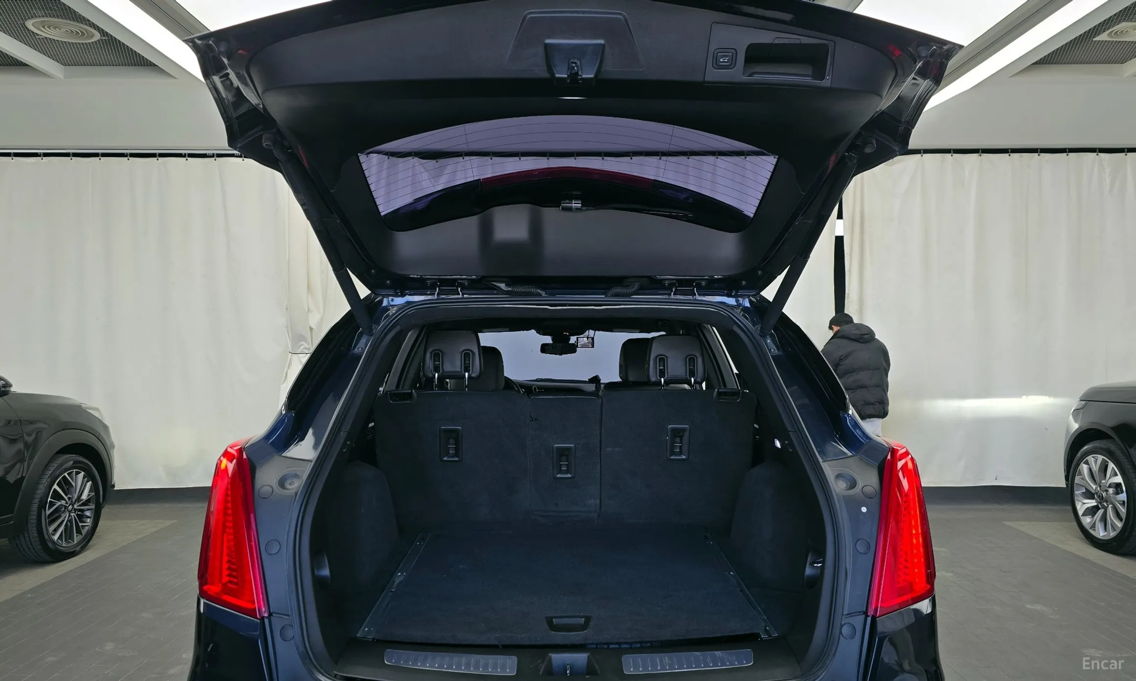 Cadillac XT5 превью 20