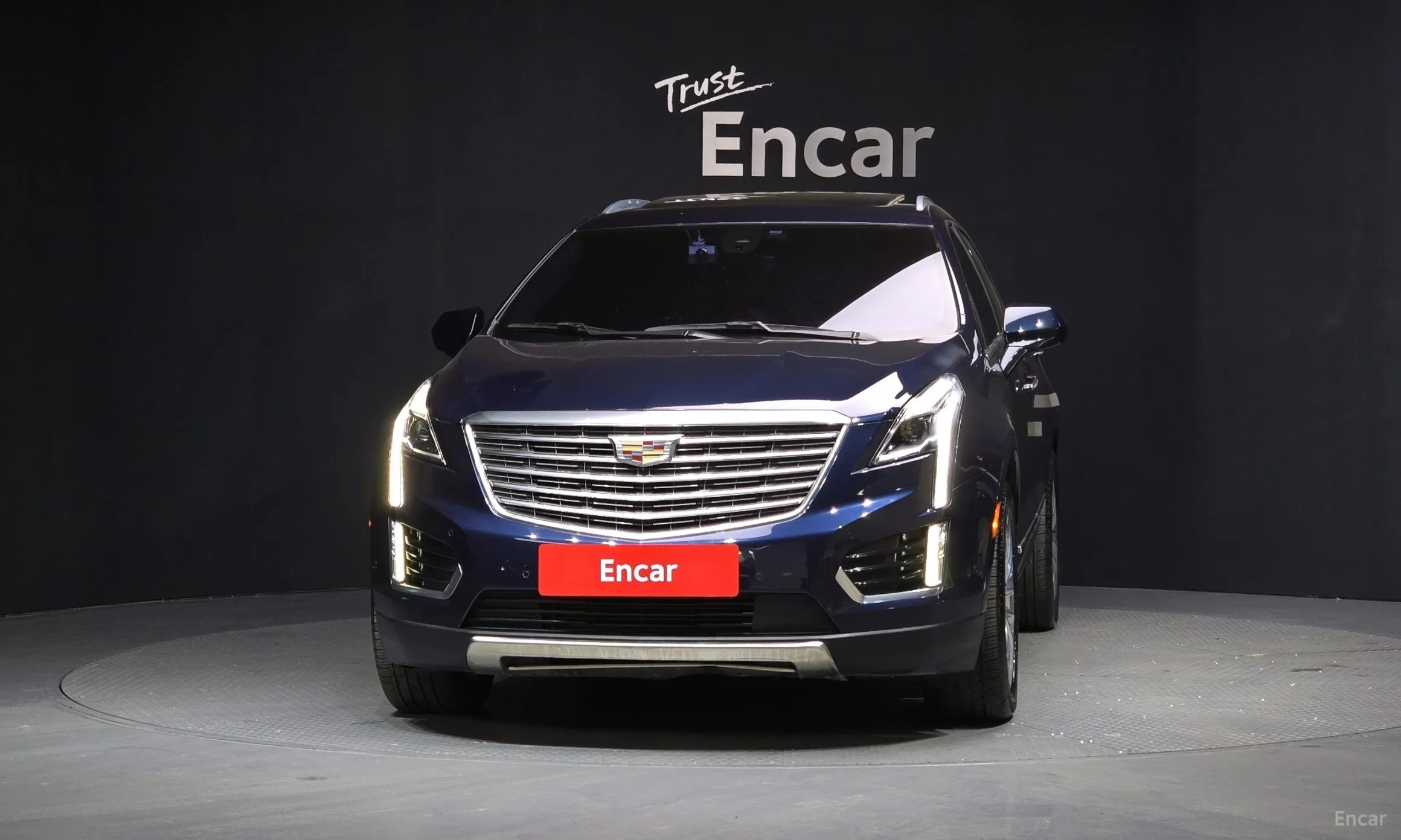 Cadillac XT5 превью 3