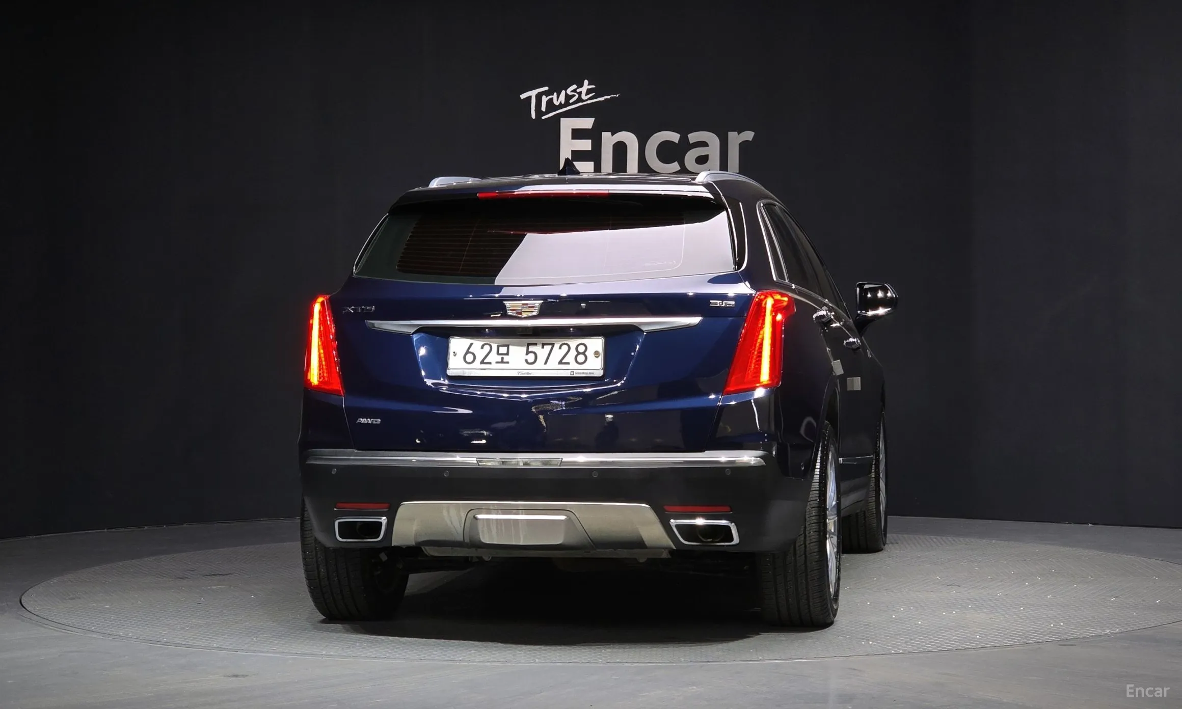 Cadillac XT5 превью 4