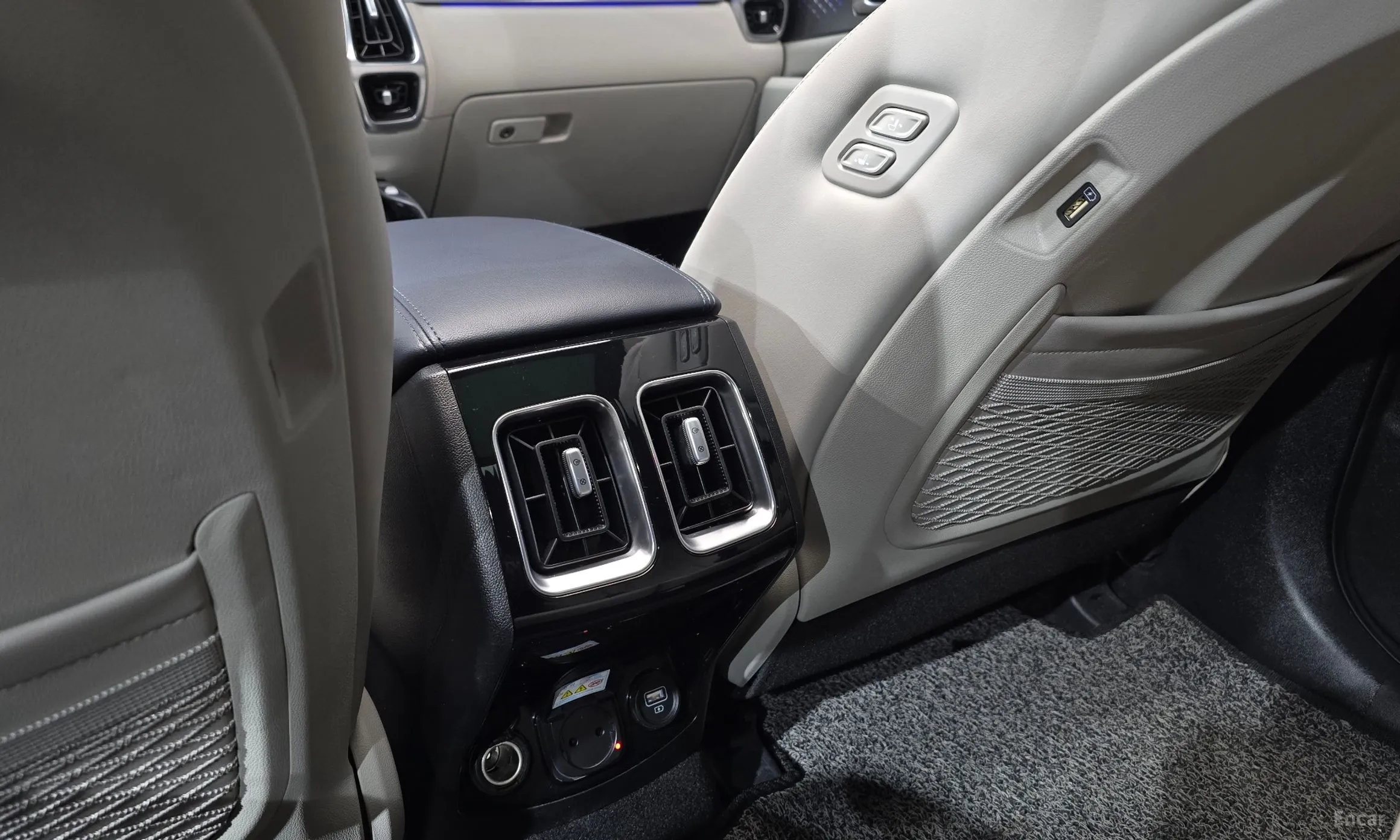 Kia Sorento 4th generation превью 17