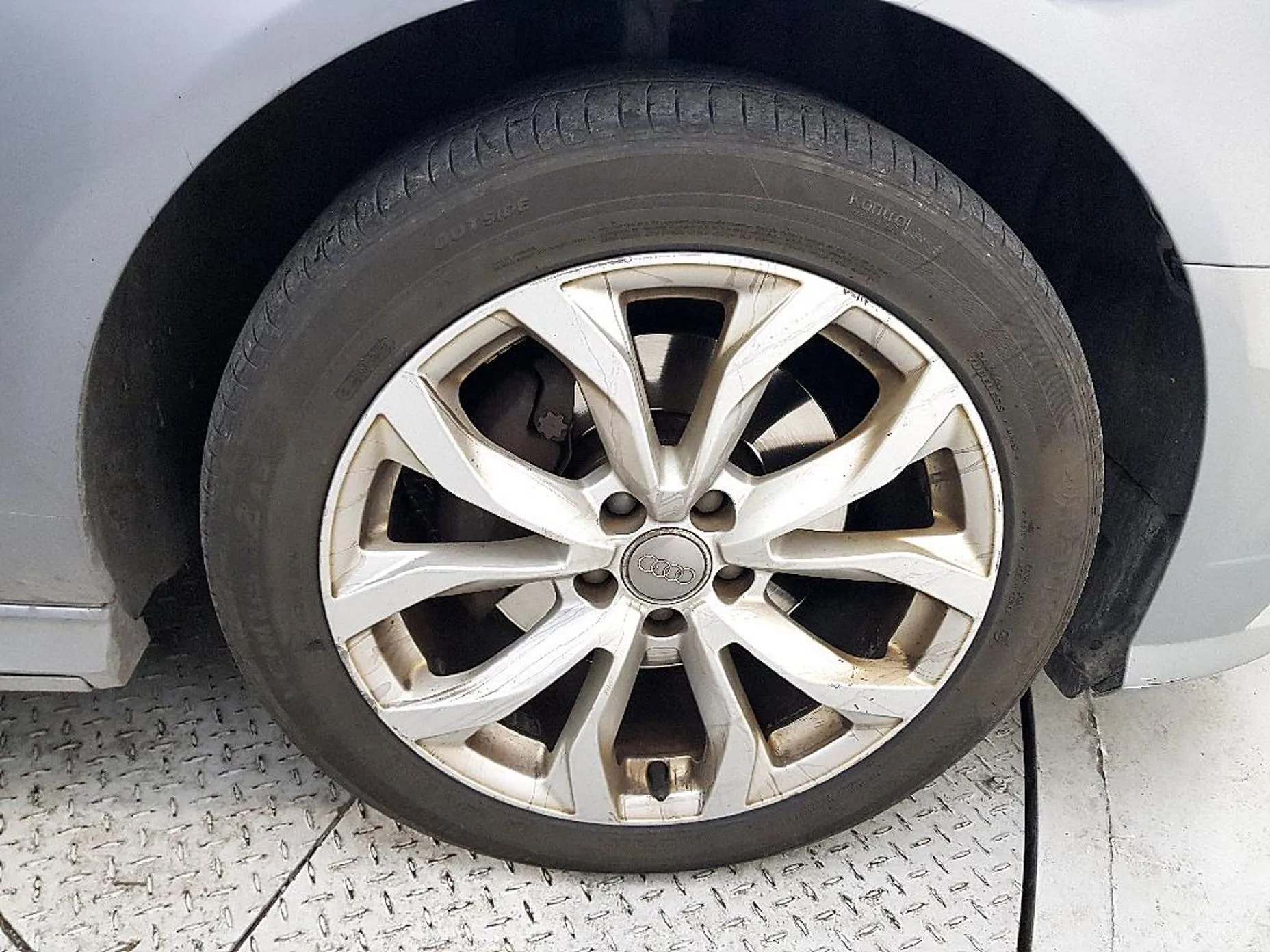 Audi New A6 превью 20