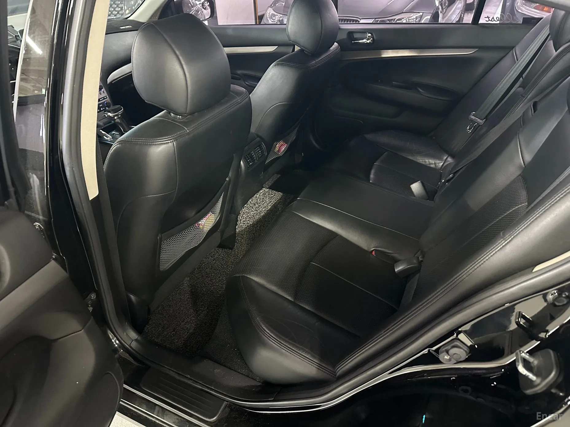 Infiniti G37 превью 13