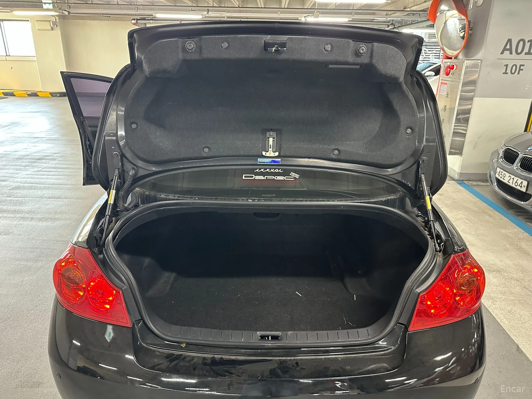 Infiniti G37 превью 16