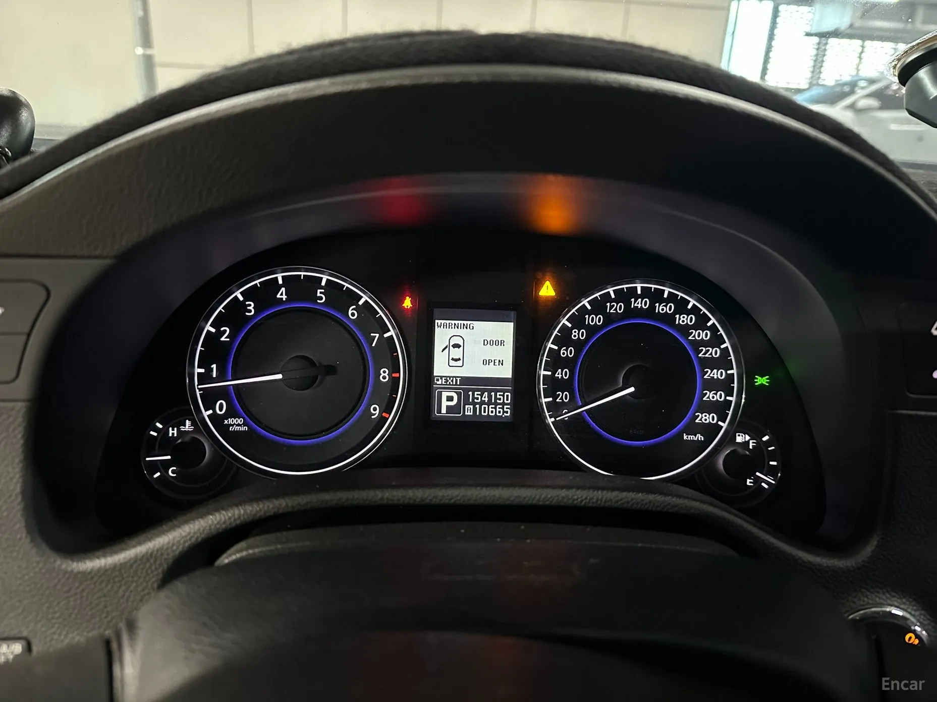 Infiniti G37 превью 8