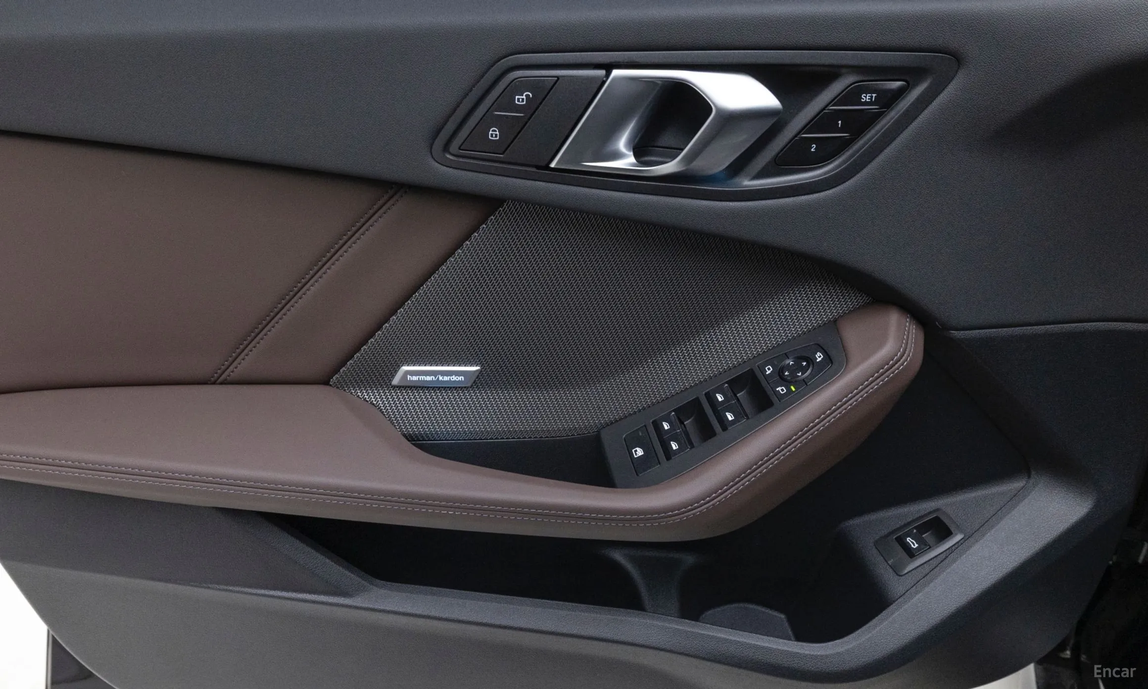 BMW 1 Series (F70) превью 11