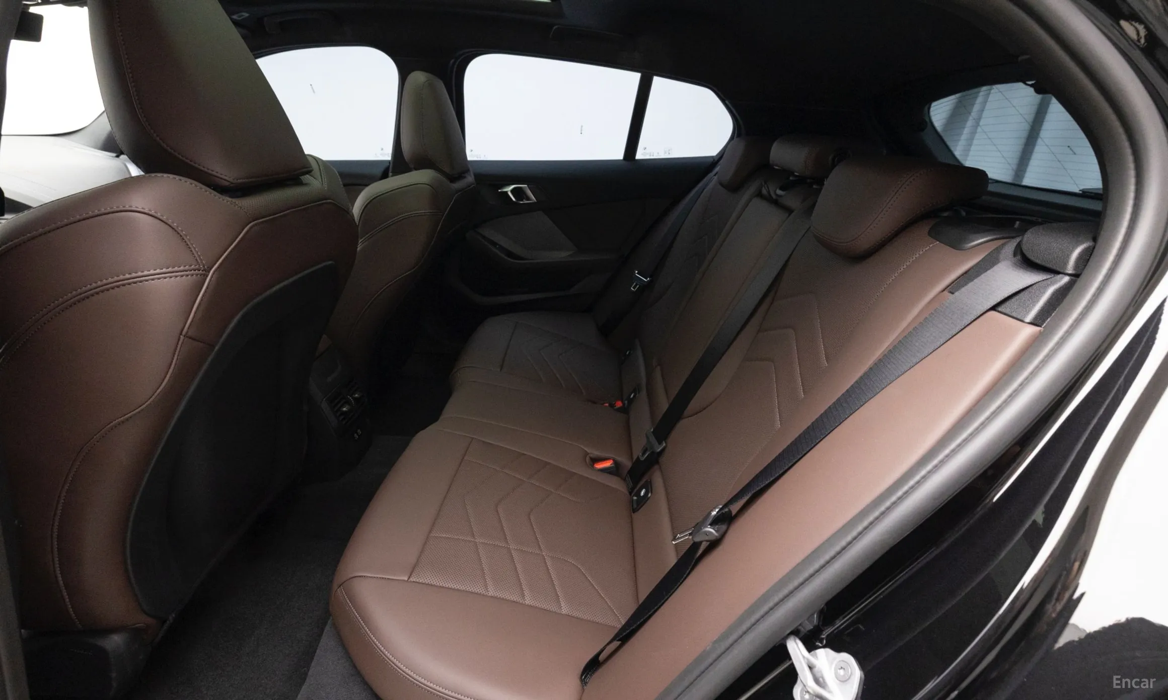 BMW 1 Series (F70) превью 17