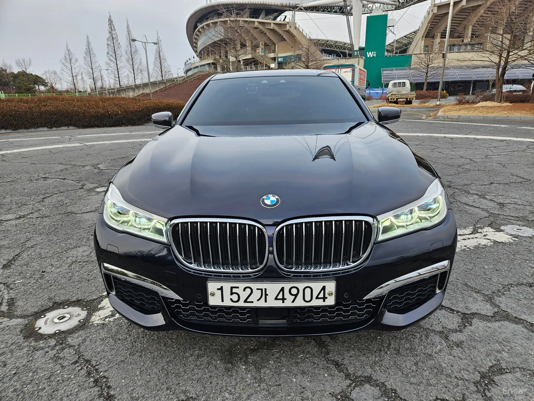 BMW 7 Series (G11) превью 3