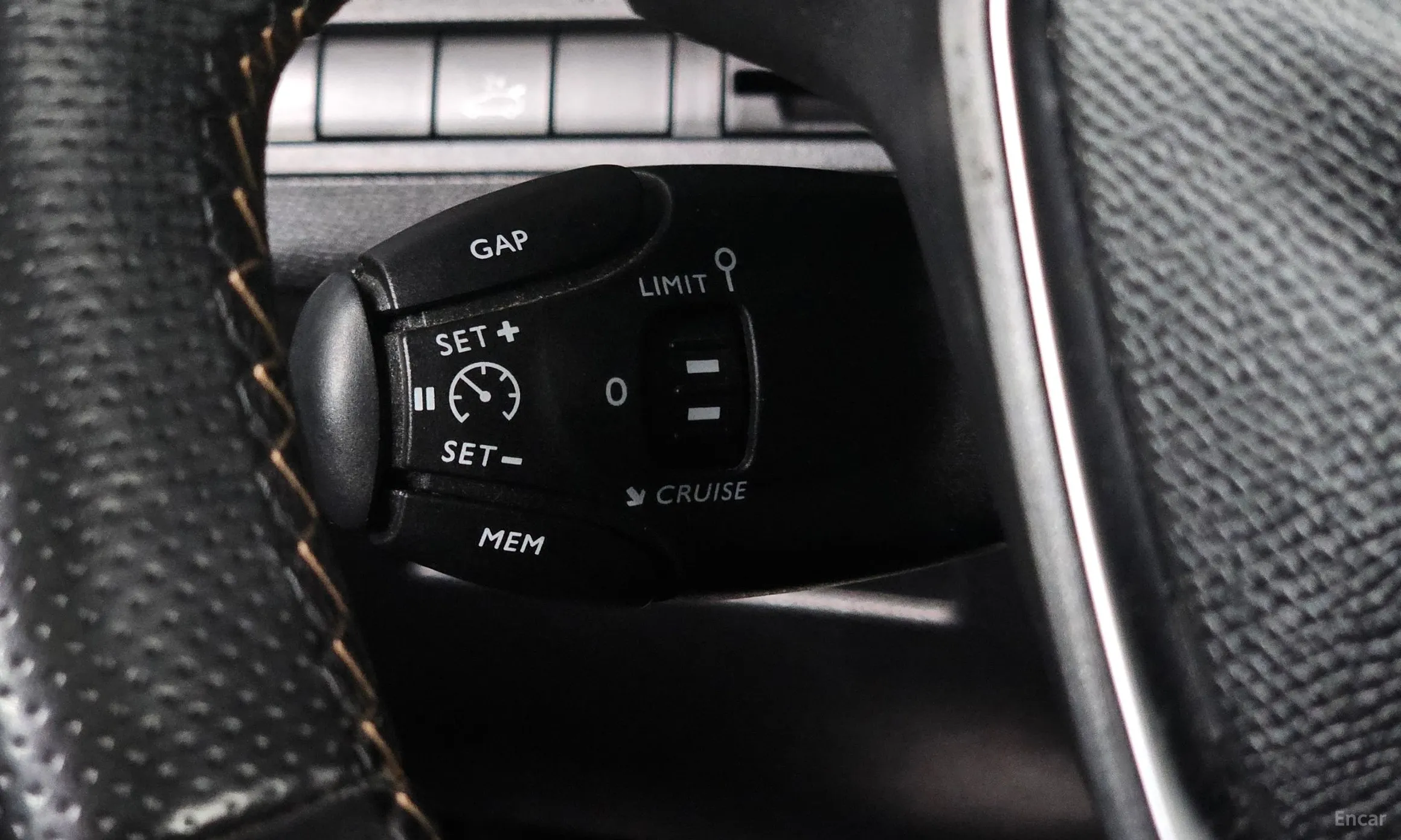 Peugeot 3008 2nd generation превью 18