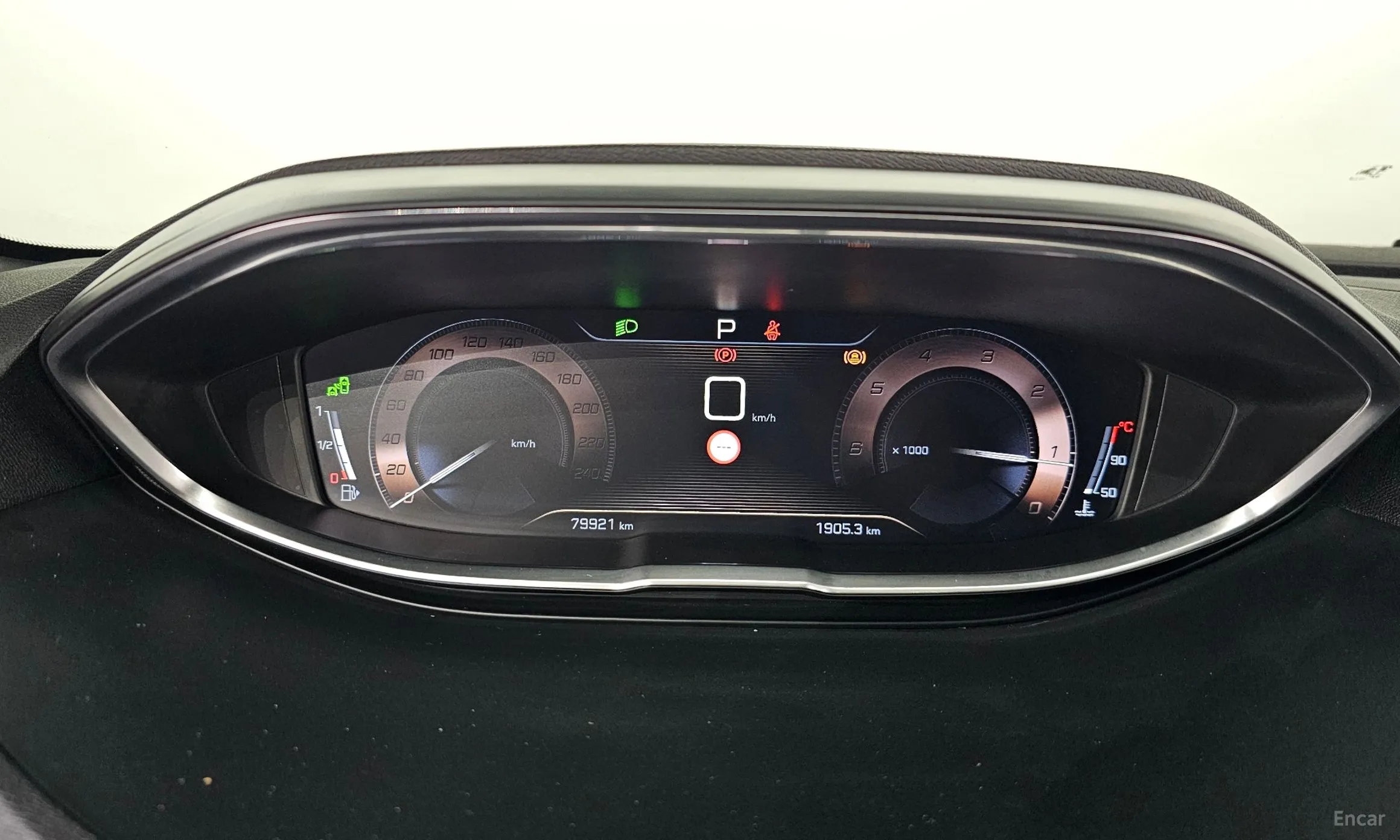 Peugeot 3008 2nd generation превью 8