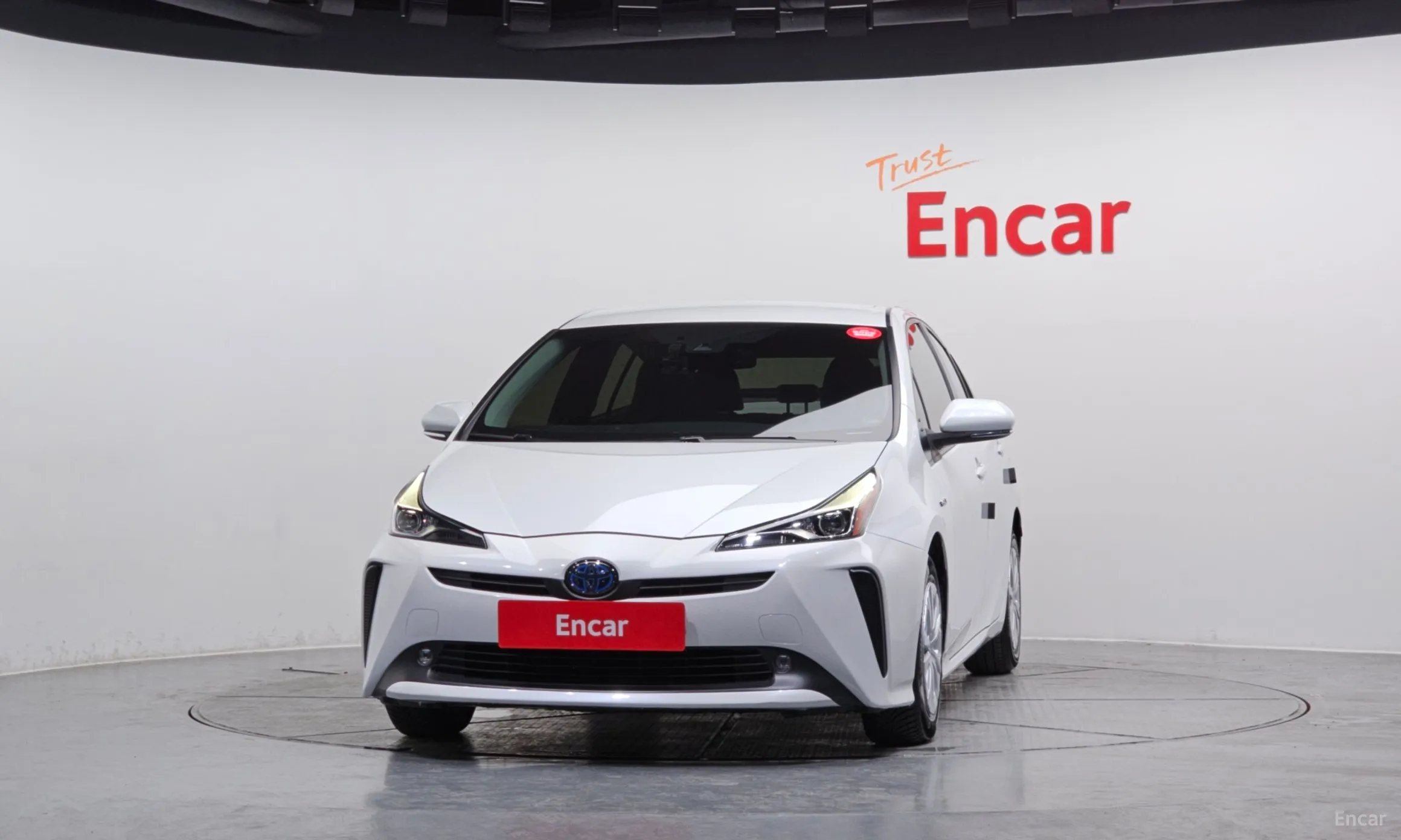 Toyota Prius 4th Generation превью 3
