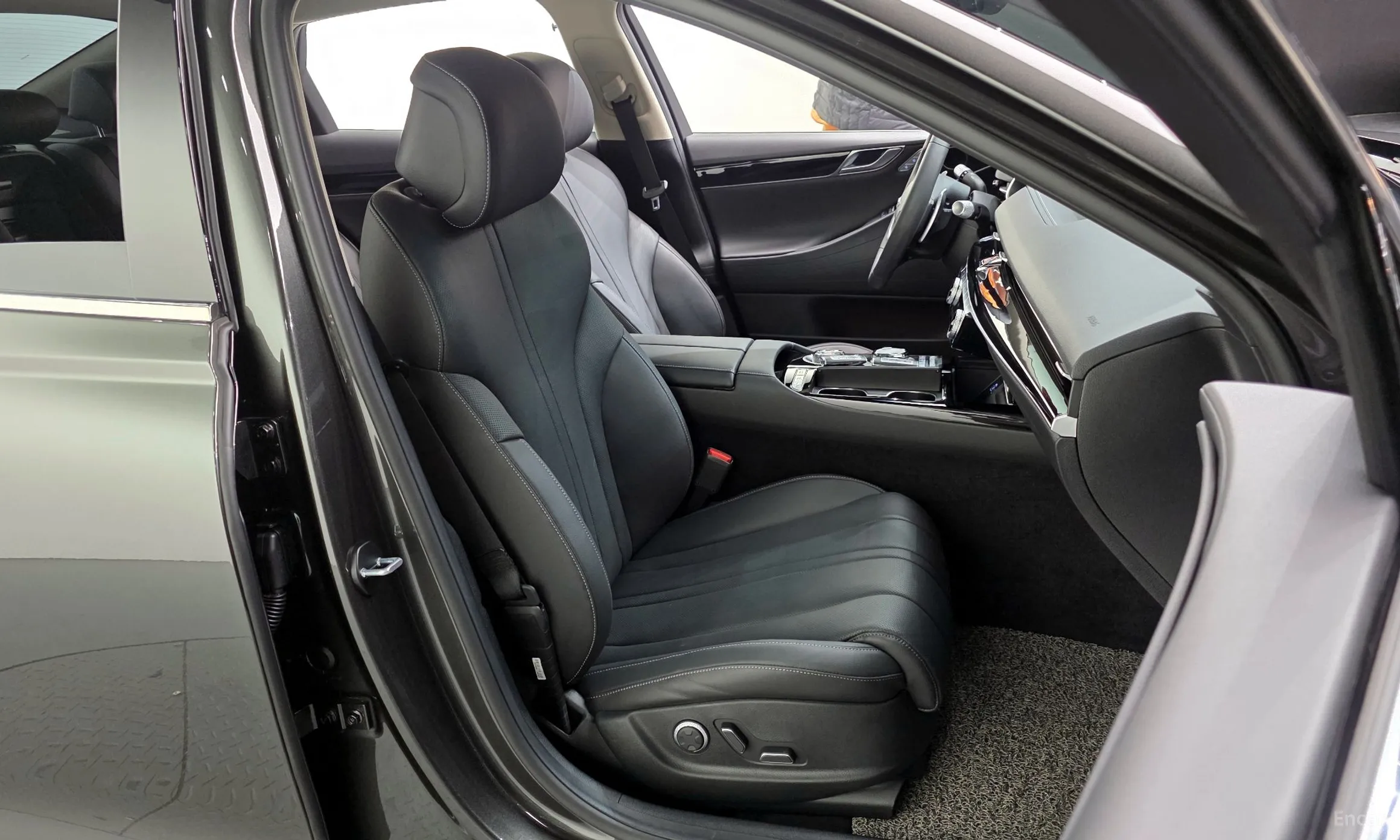 Genesis G80 (RG3) превью 12