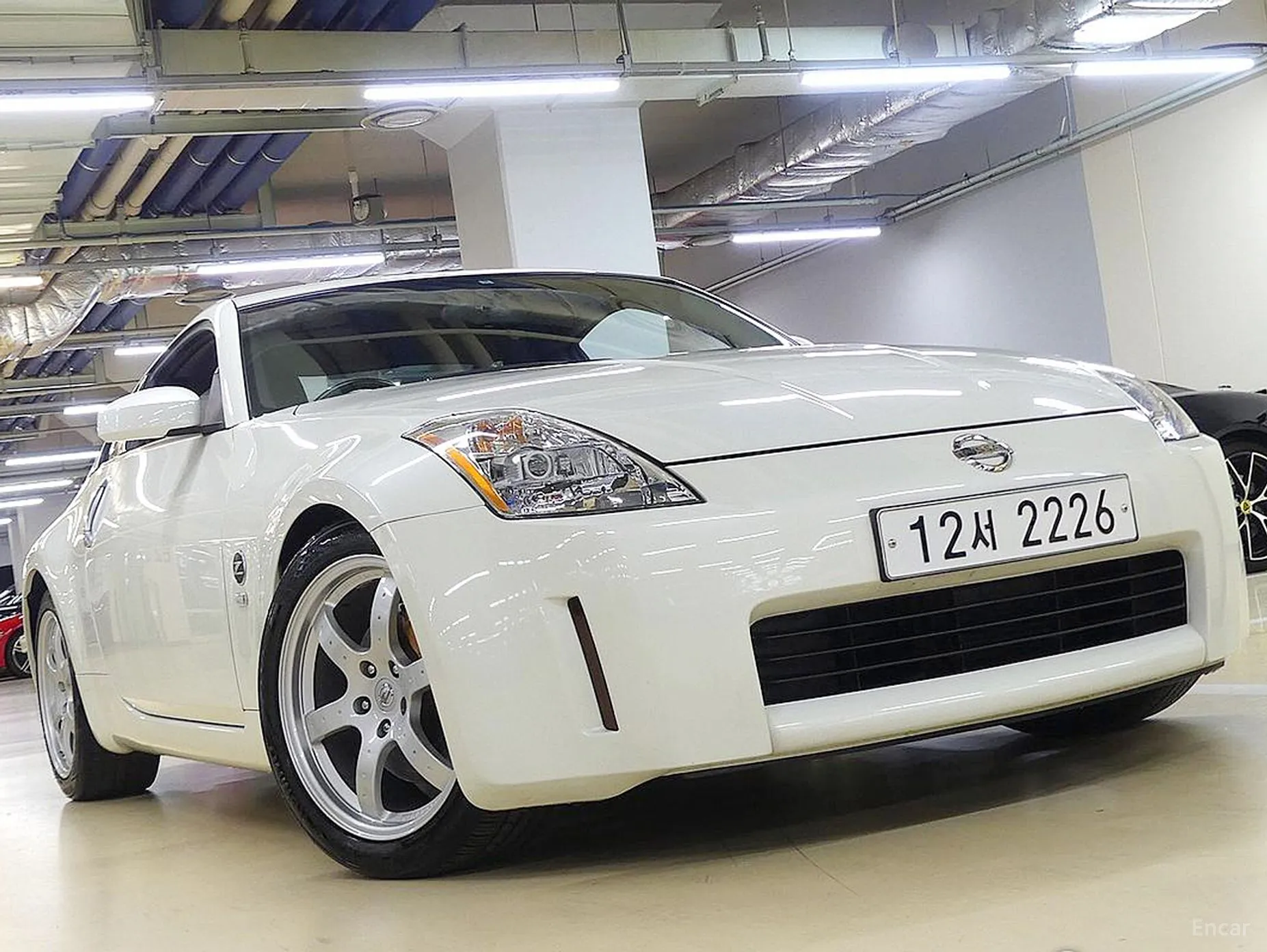 Nissan 350Z превью 4