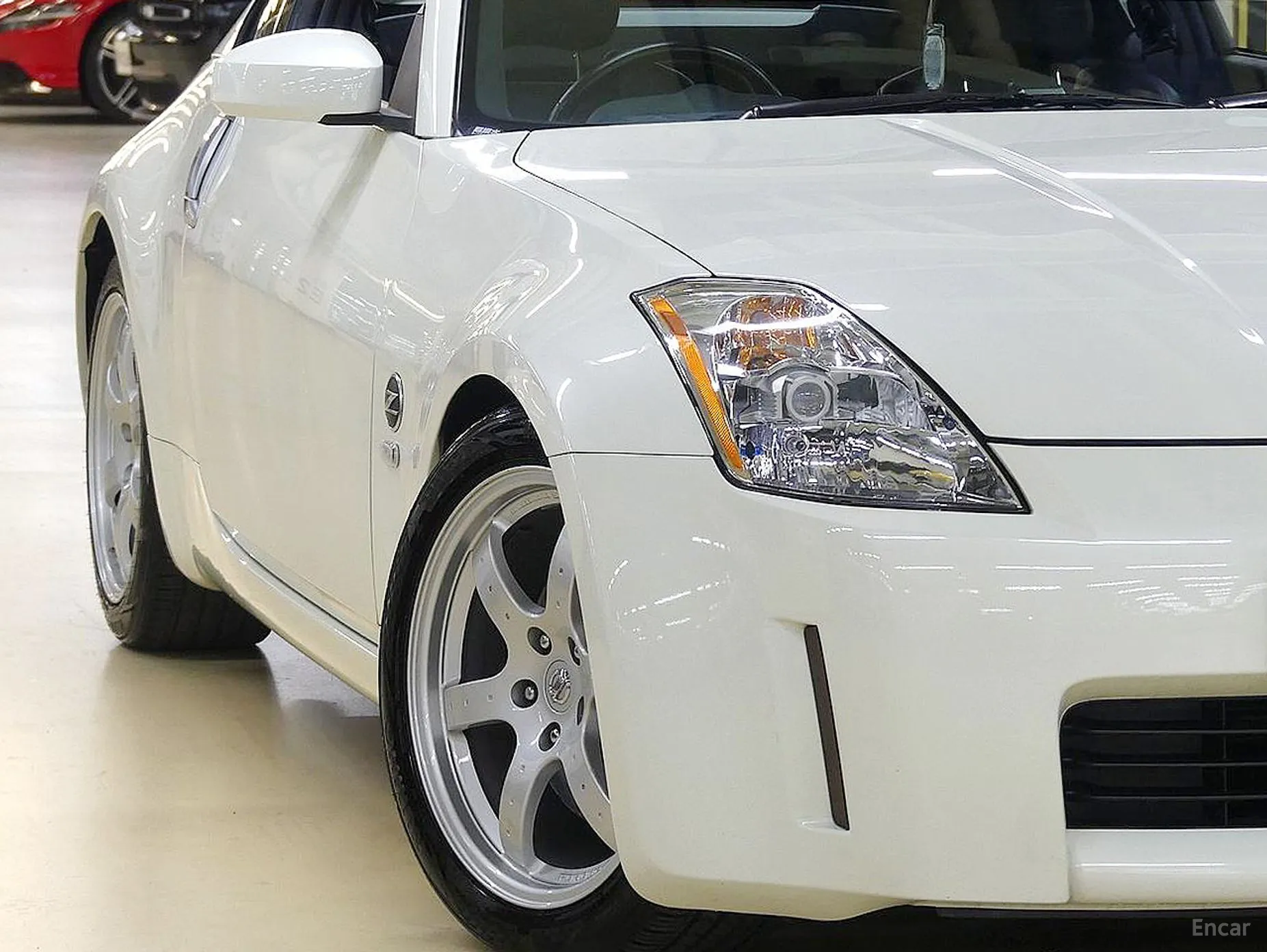 Nissan 350Z превью 5