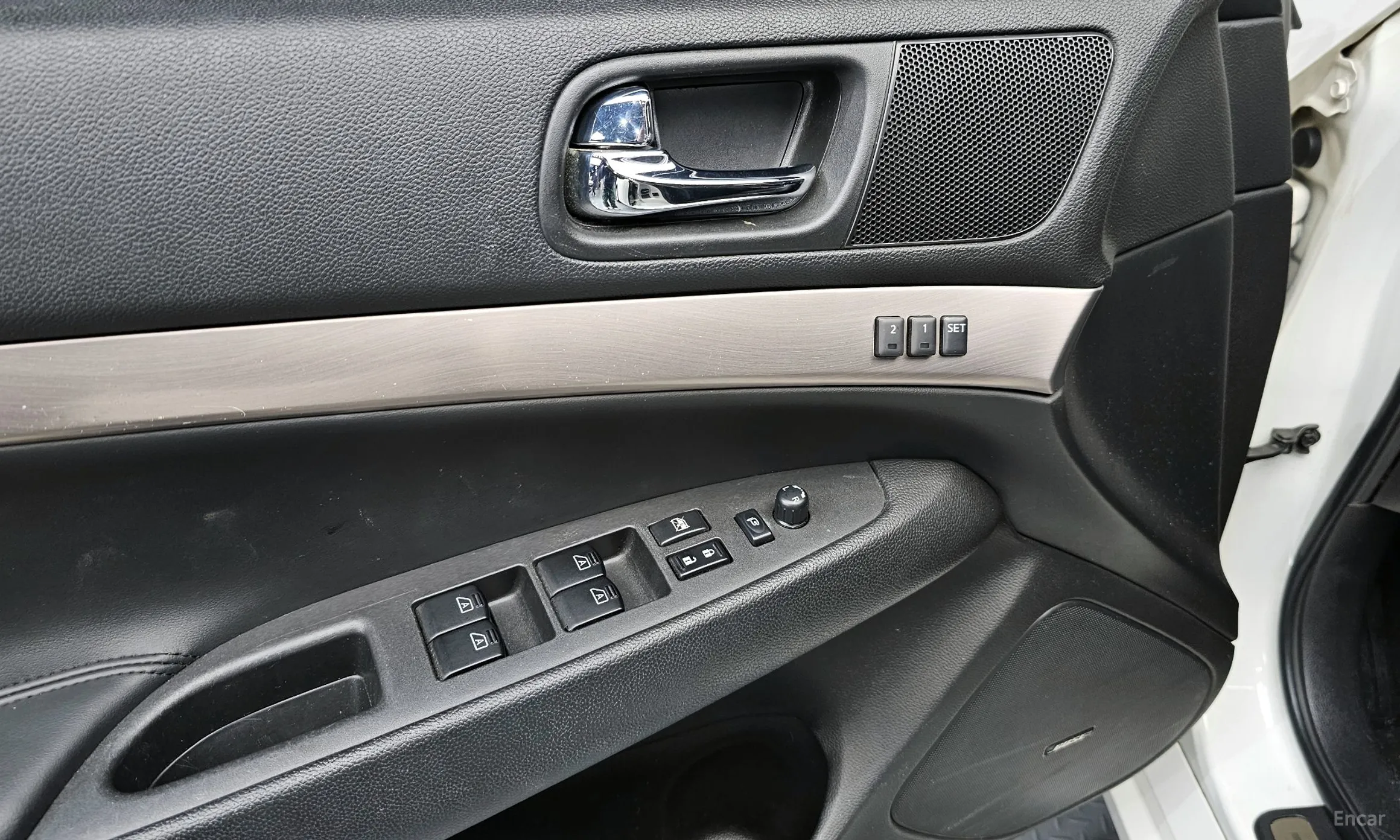 Infiniti G25 превью 18