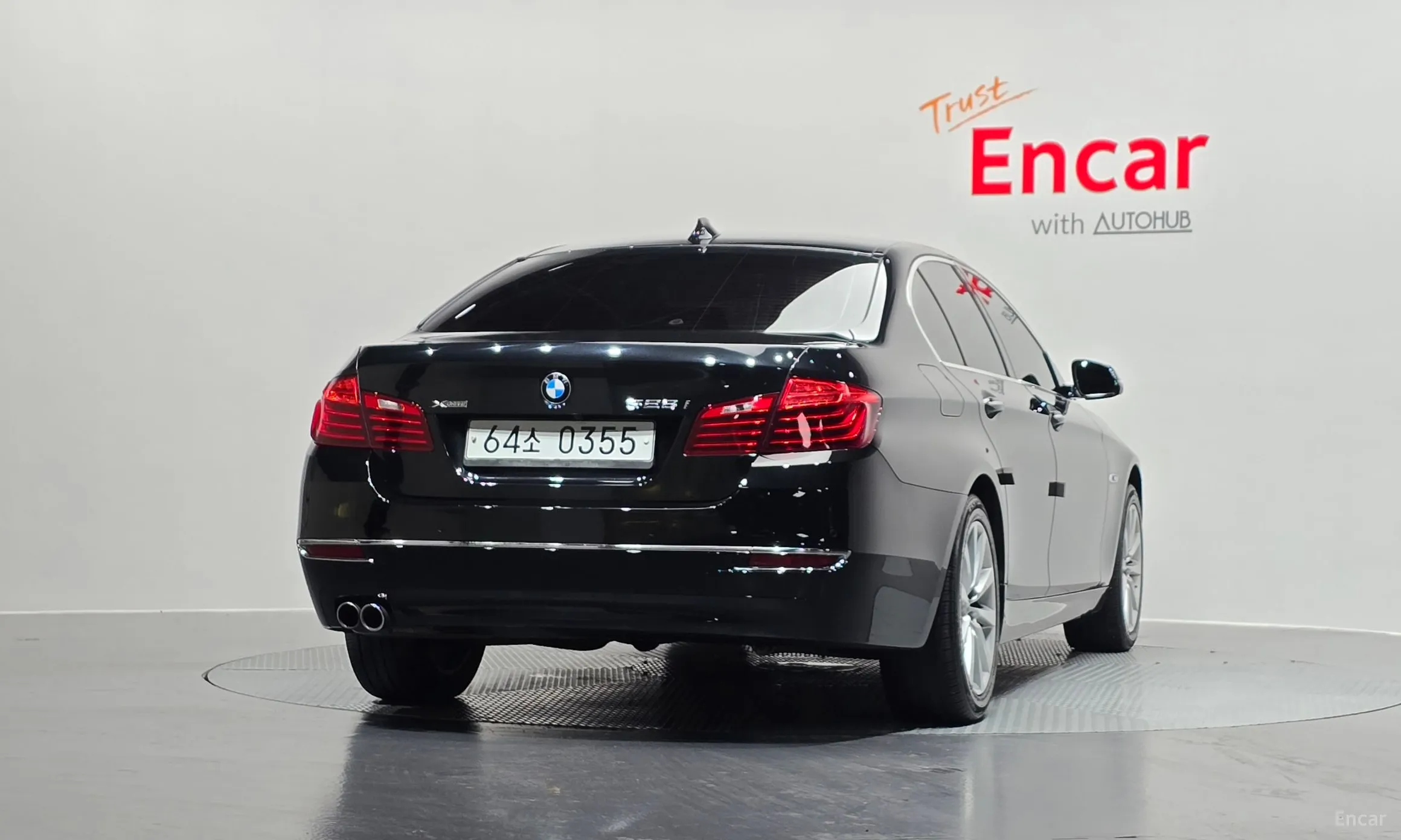 BMW 5 Series (F10) превью 4
