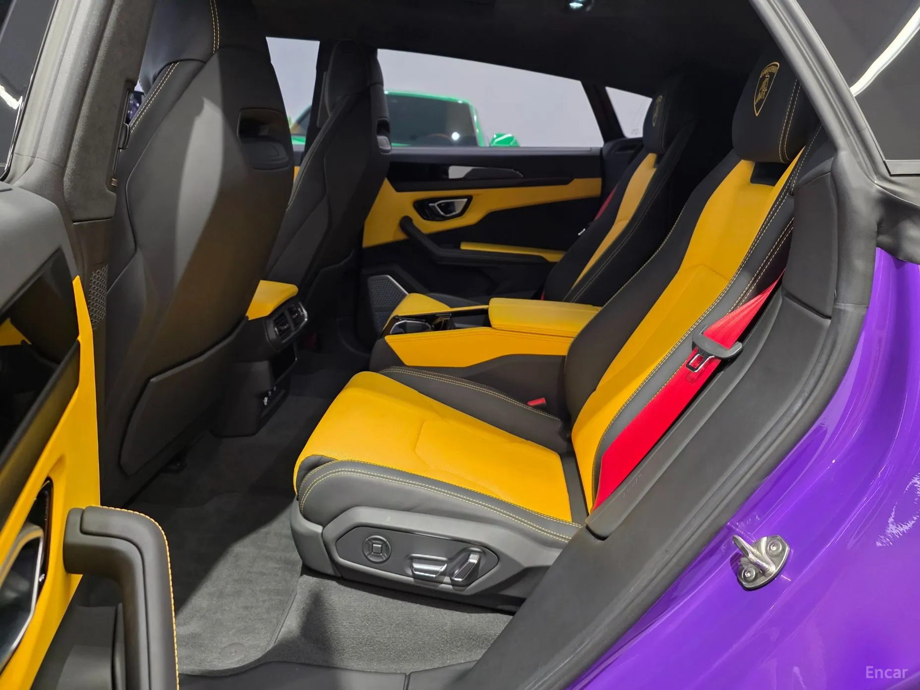 Lamborghini Urus превью 11