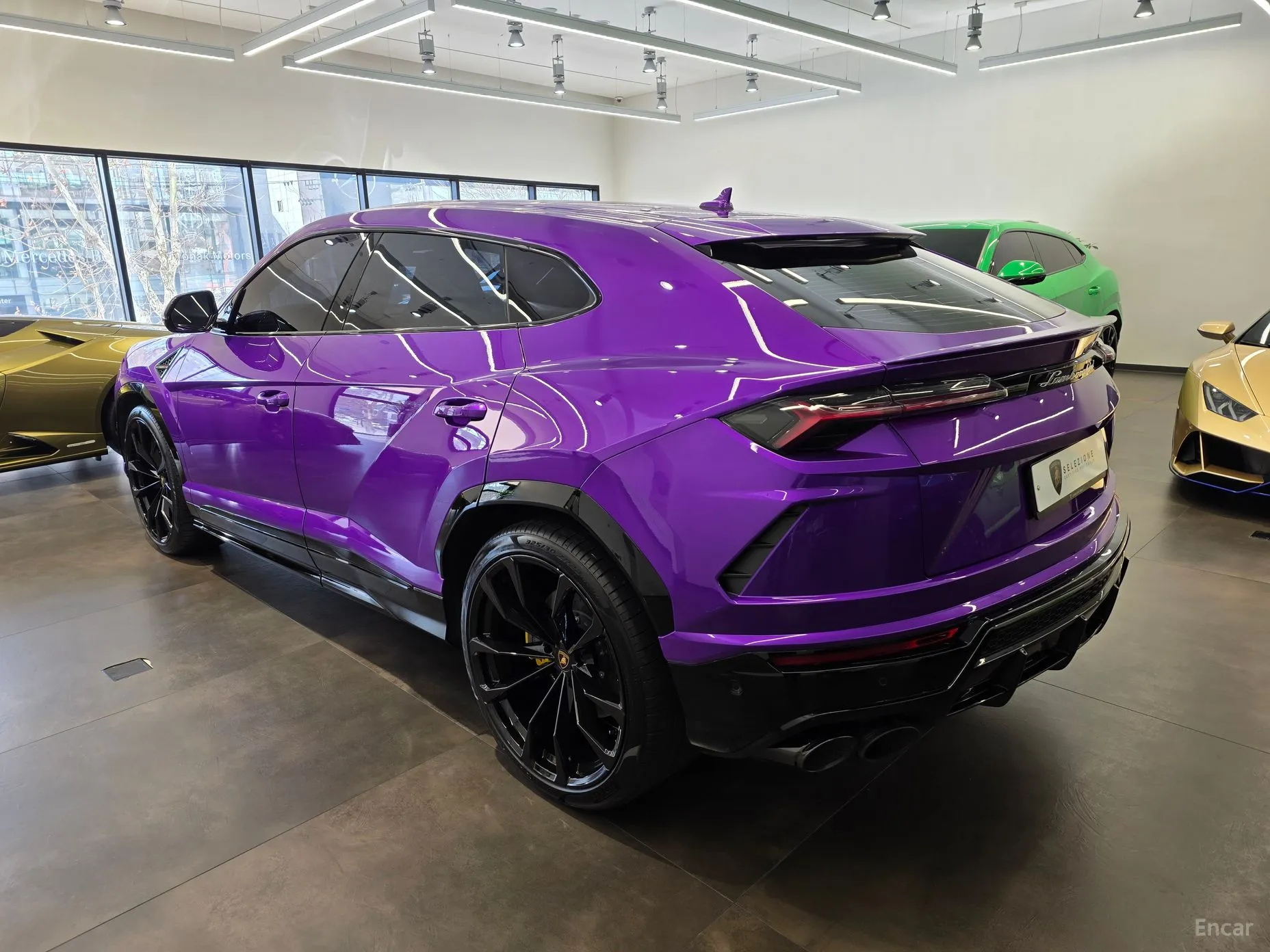Lamborghini Urus превью 3