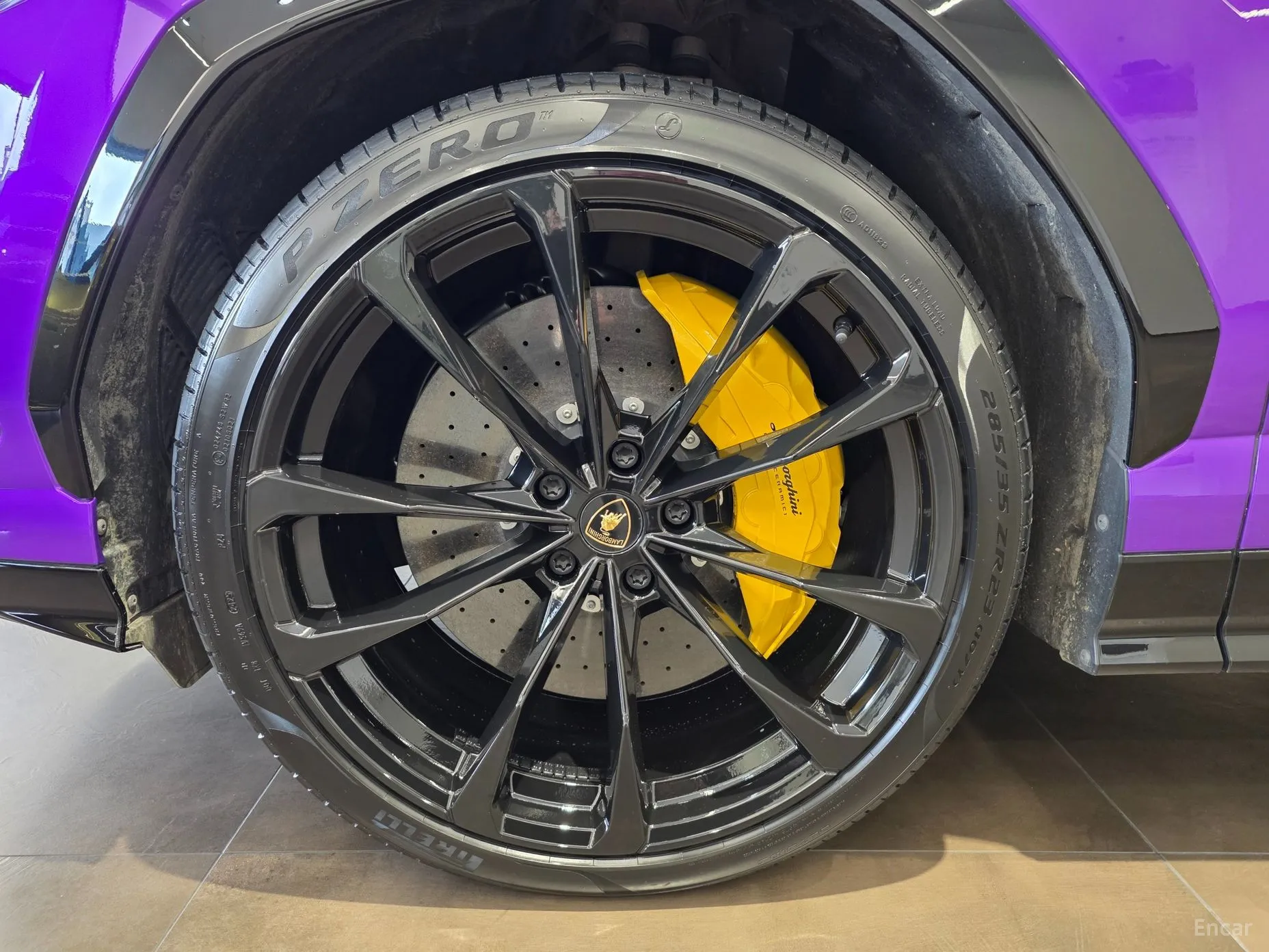 Lamborghini Urus превью 6