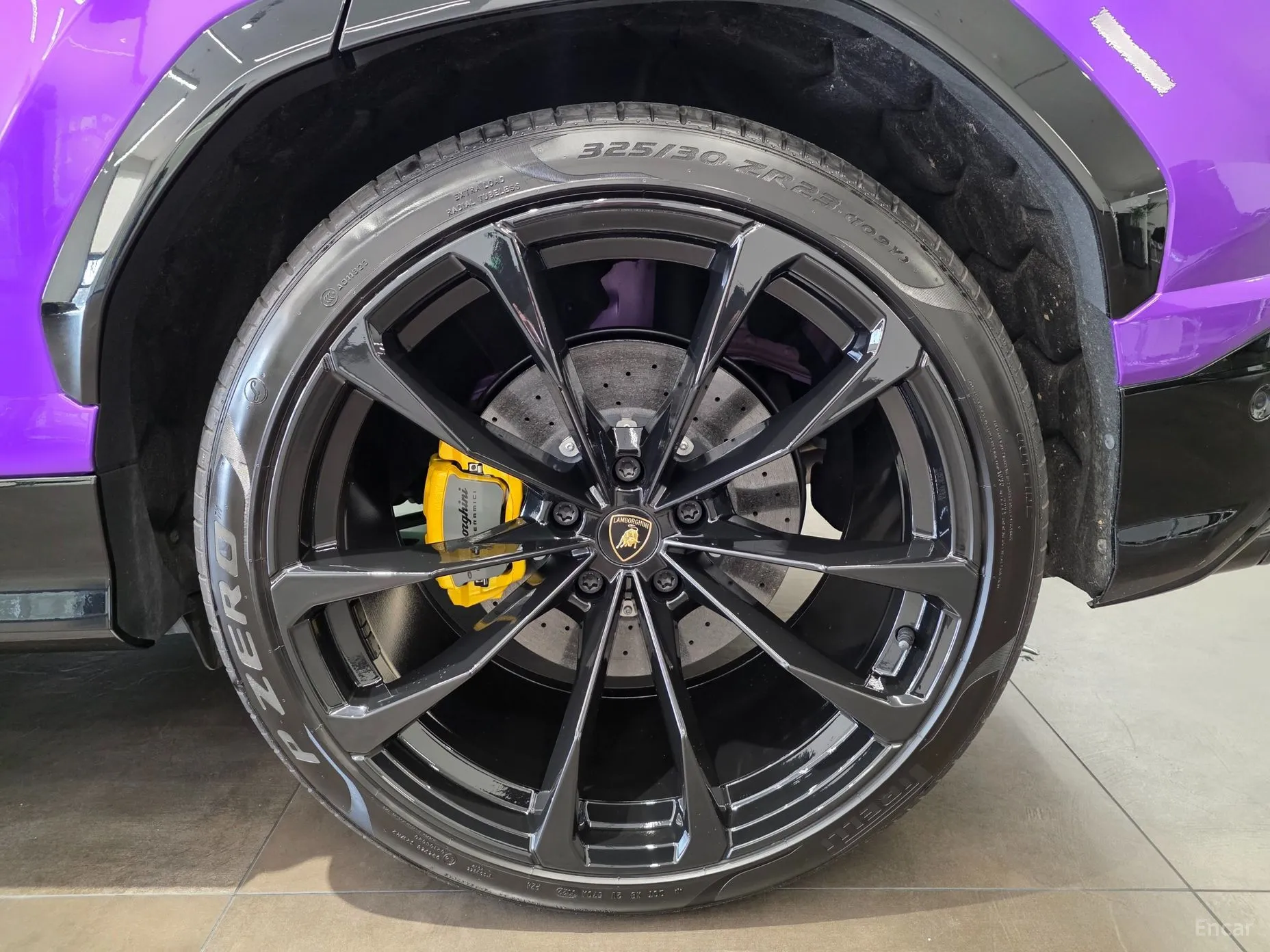 Lamborghini Urus превью 7