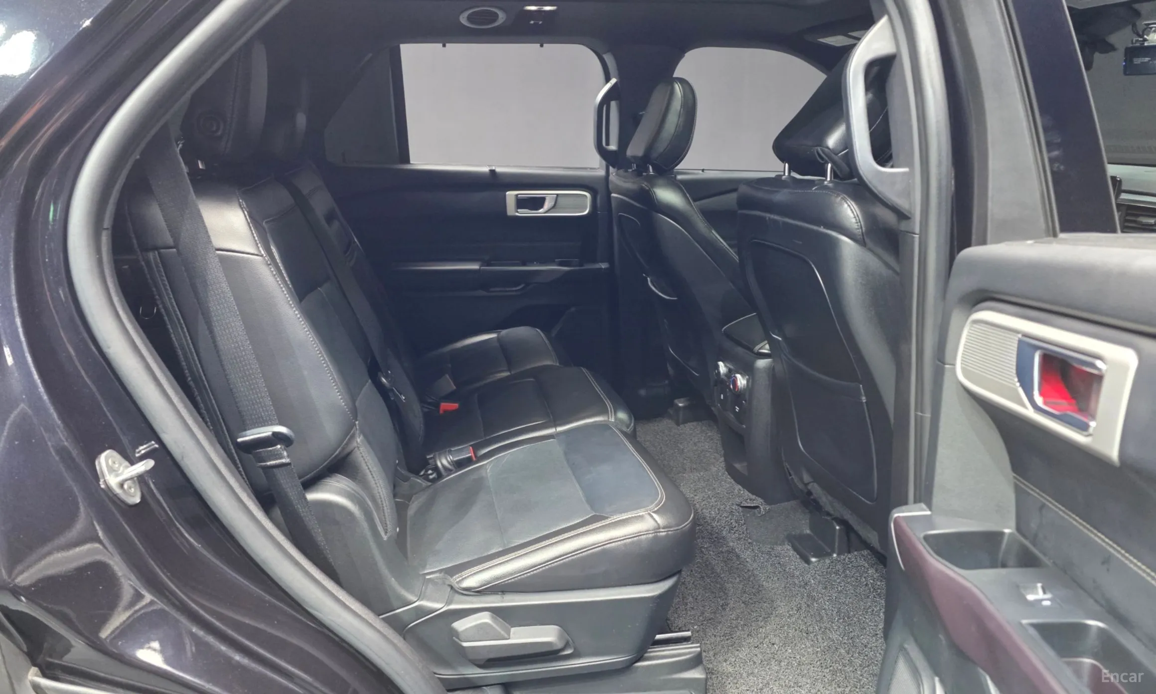 Ford Explorer 6th Generation превью 12