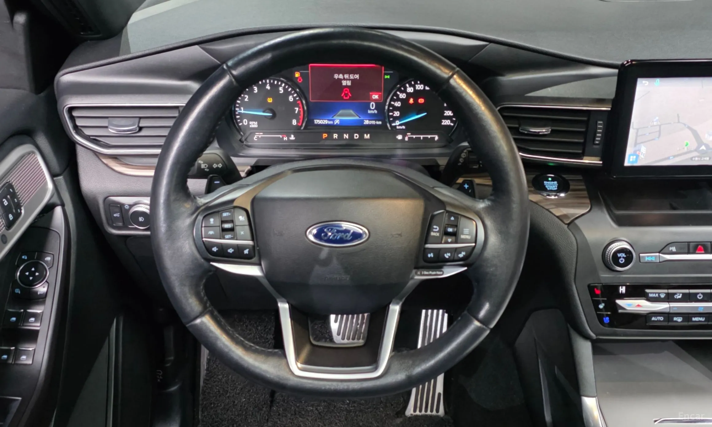 Ford Explorer 6th Generation превью 13