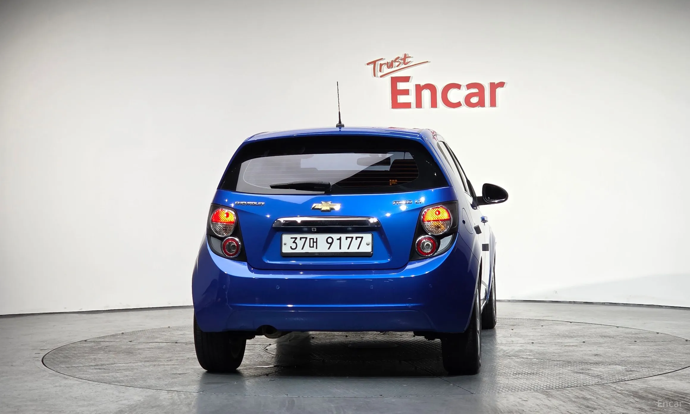 Chevrolet (GM Daewoo) Aveo Hatchback превью 4