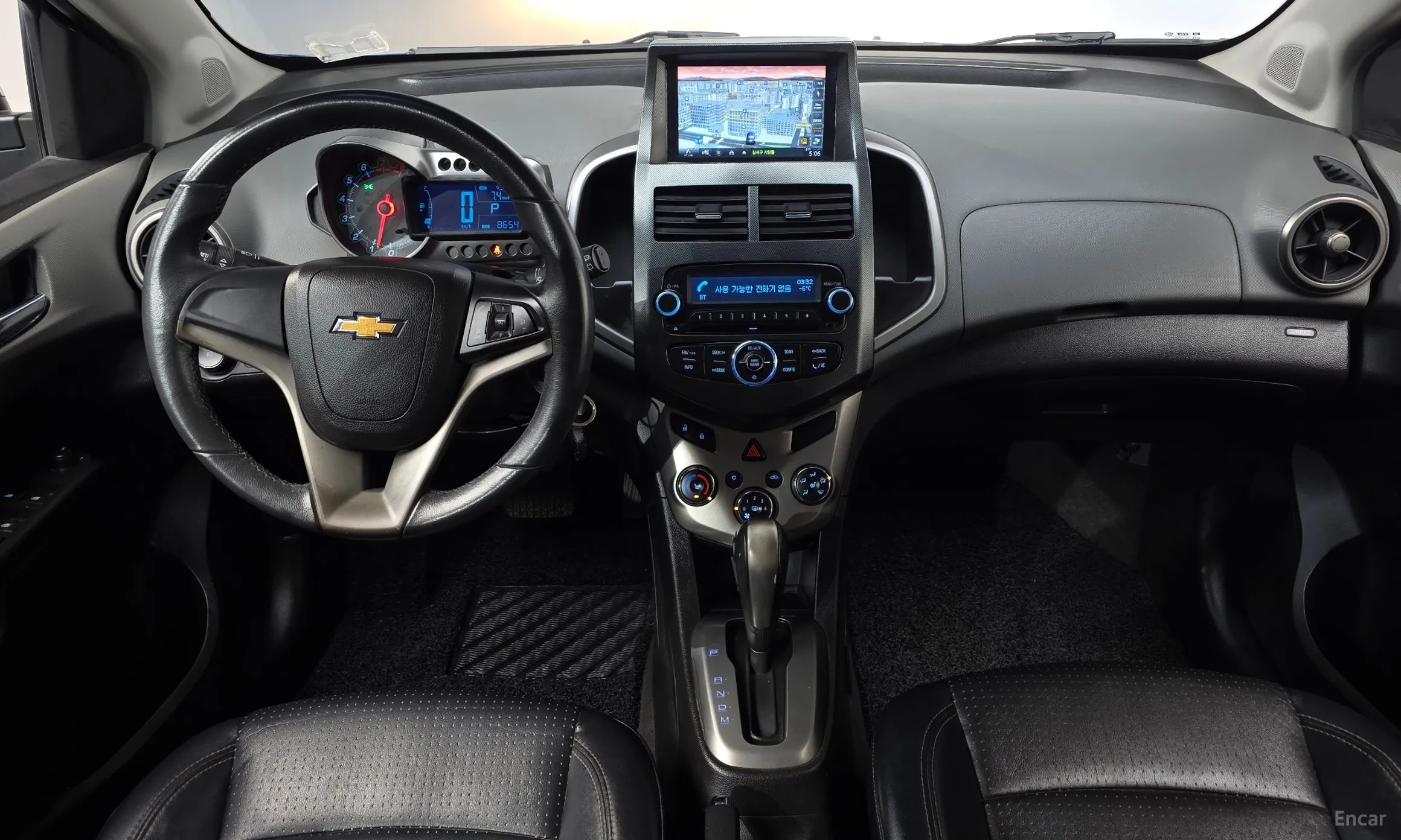 Chevrolet (GM Daewoo) Aveo Hatchback превью 7