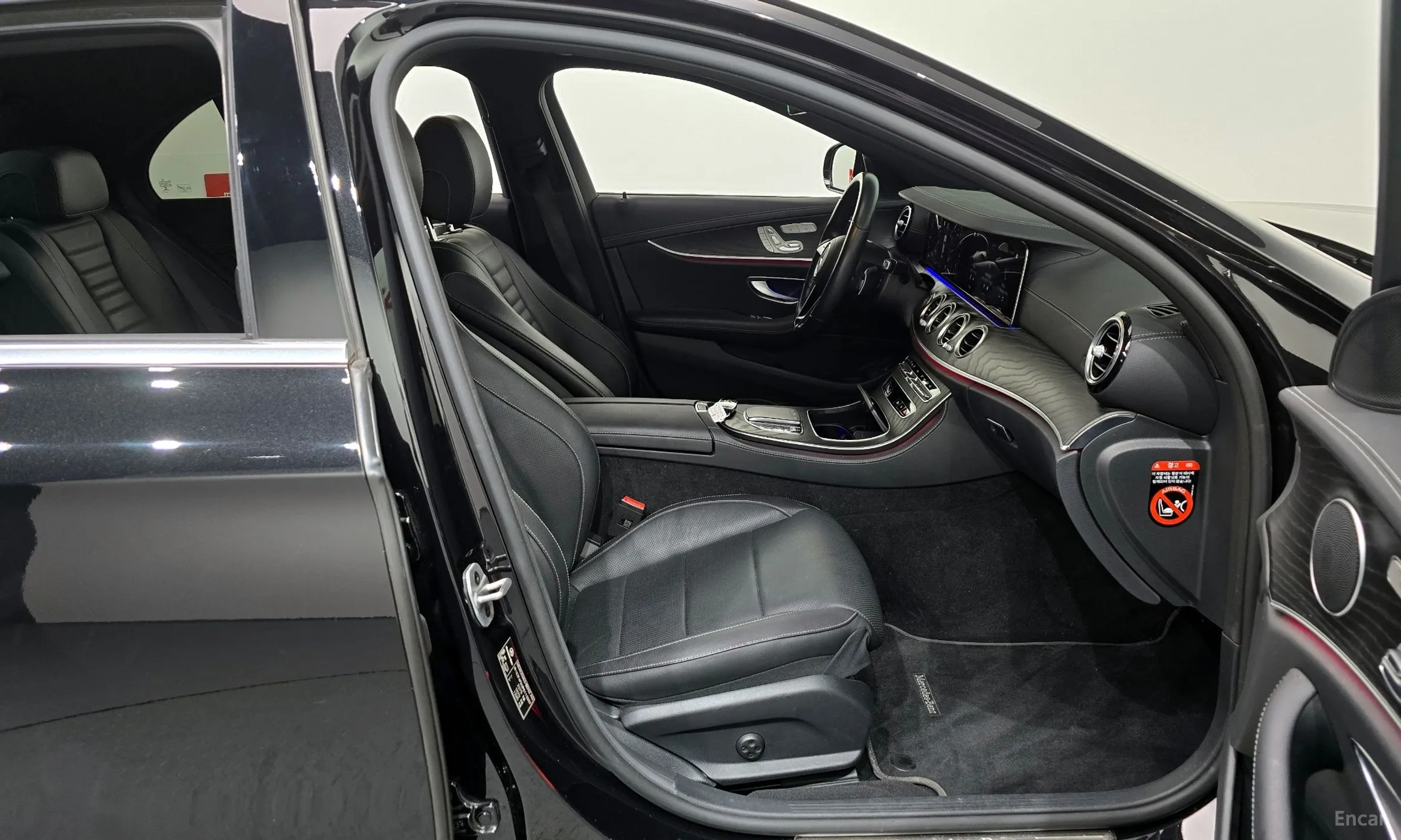 Mercedes Benz E-Class W213 превью 11
