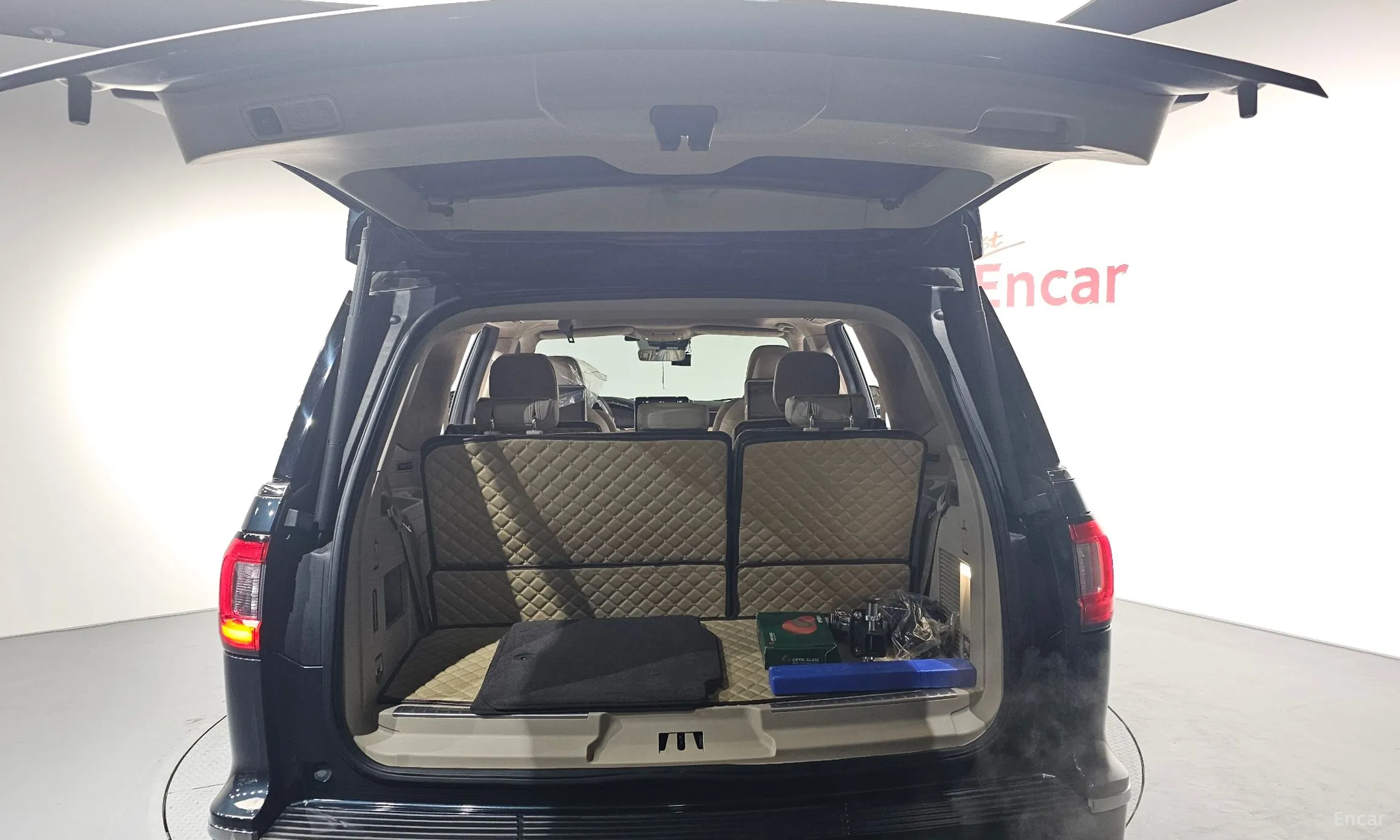 Lincoln Navigator 4th generation превью 20