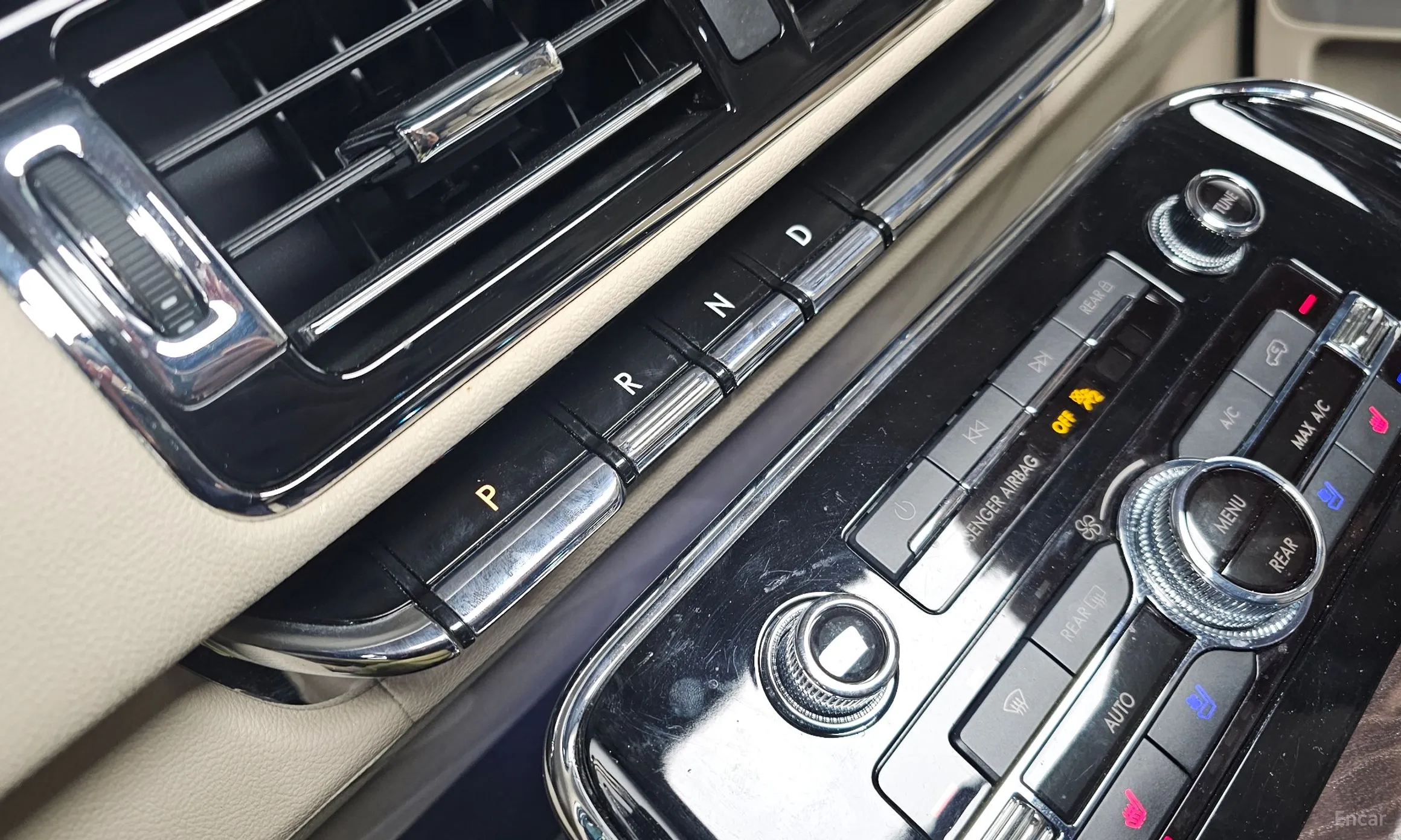 Lincoln Navigator 4th generation превью 9