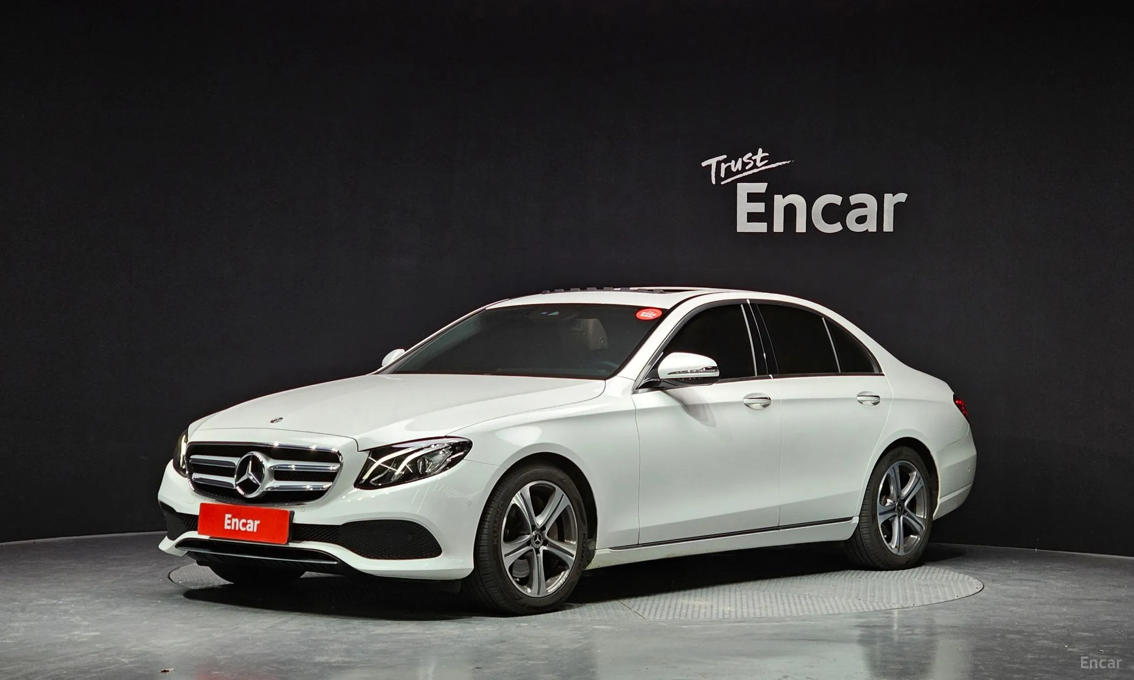 Mercedes Benz E-Class W213