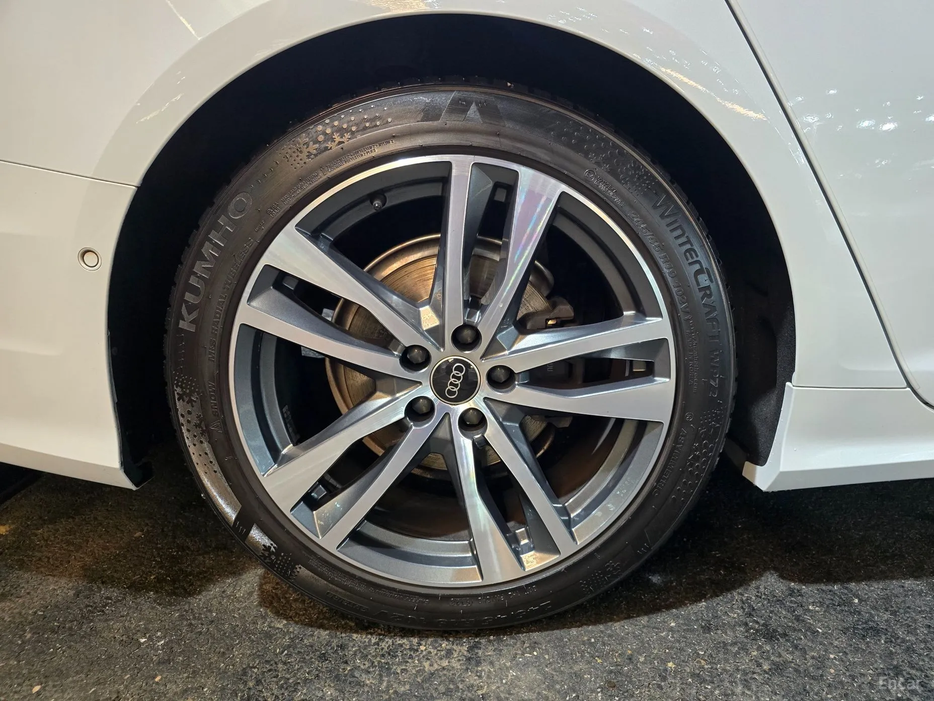 Audi A6 (C8) превью 19