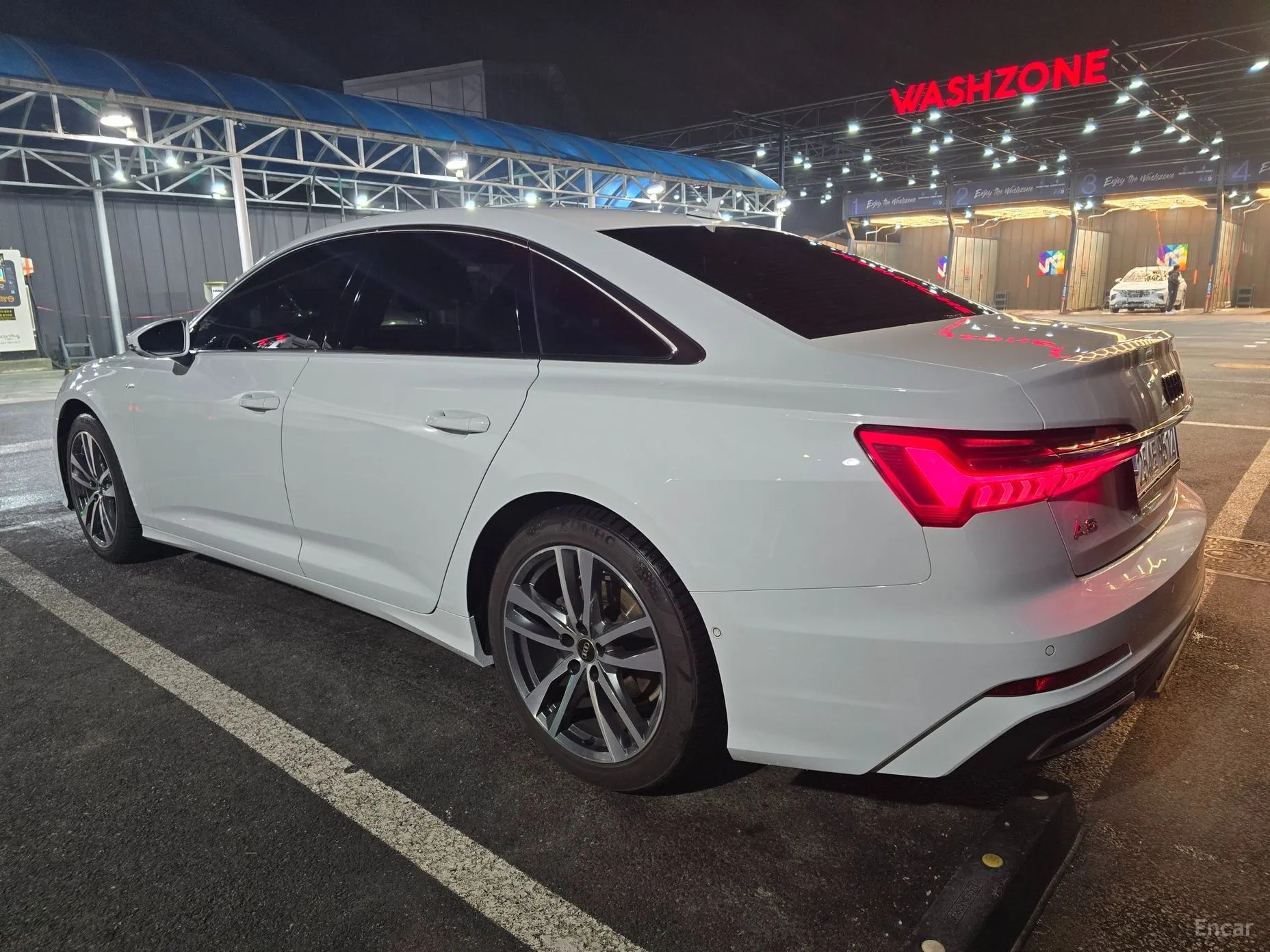 Audi A6 (C8) превью 6