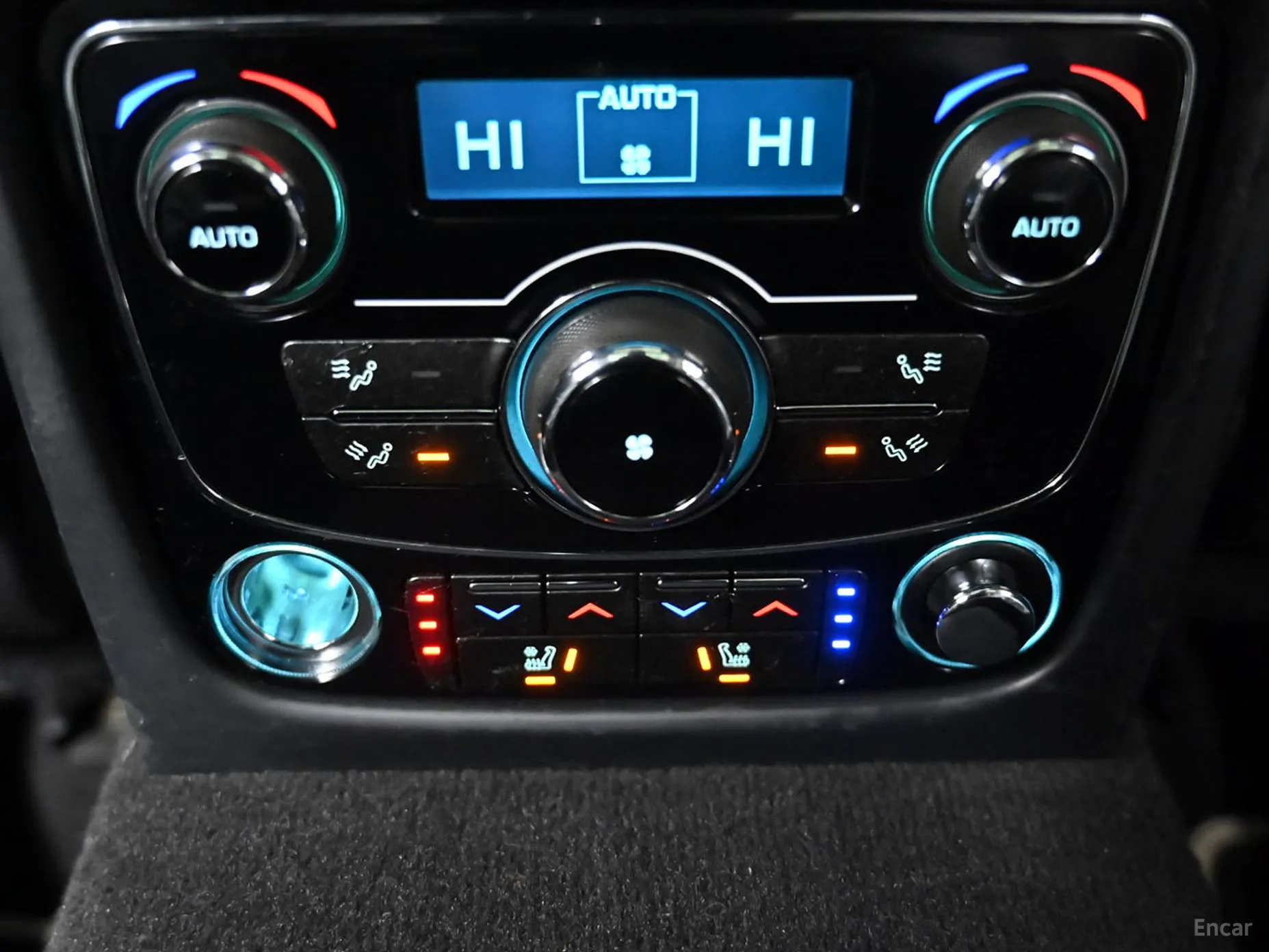 Jaguar All New XJ превью 16